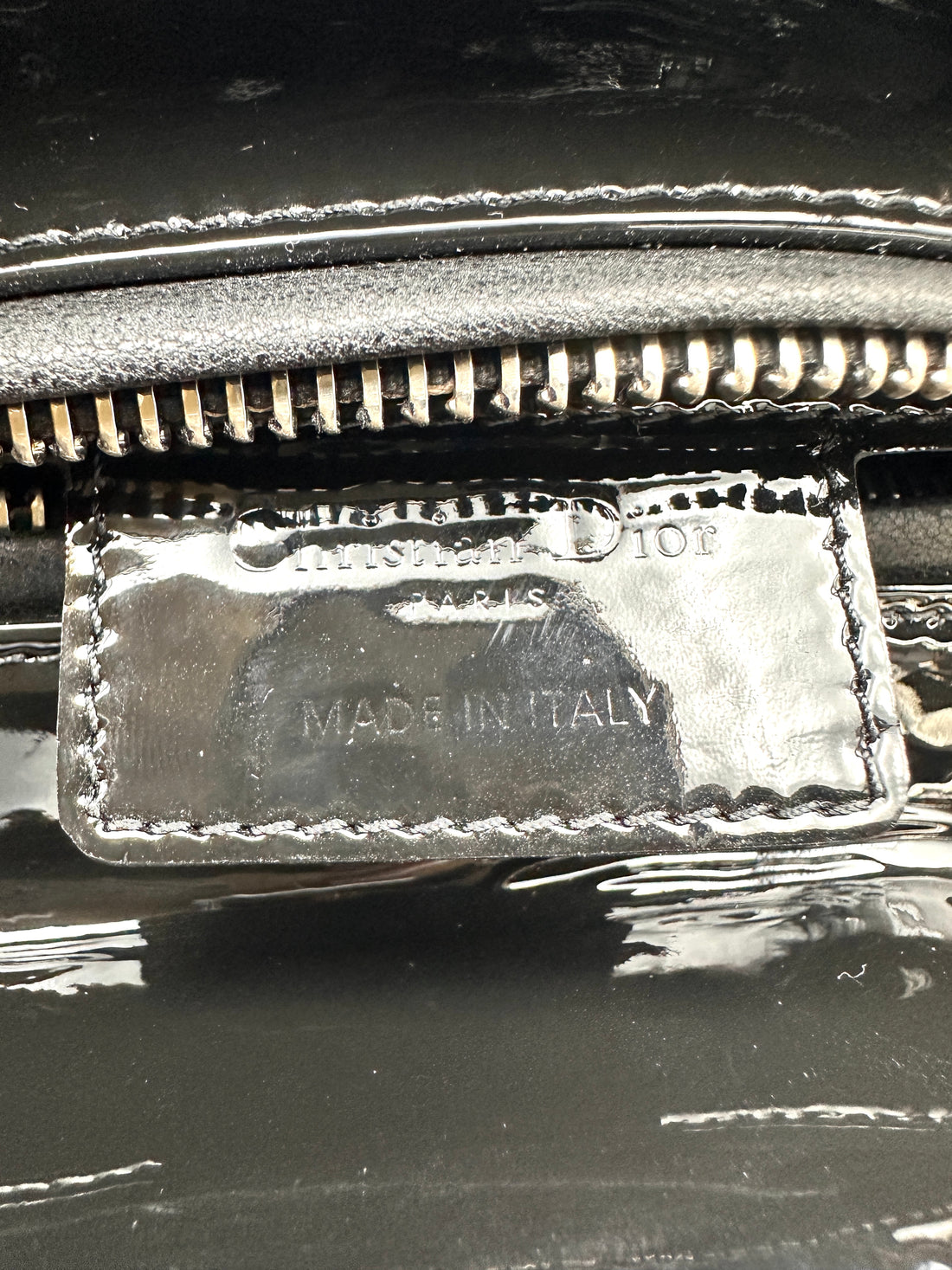 Christian Dior Lady Dior Black Cannage Patent Leather Handle Bag DR918