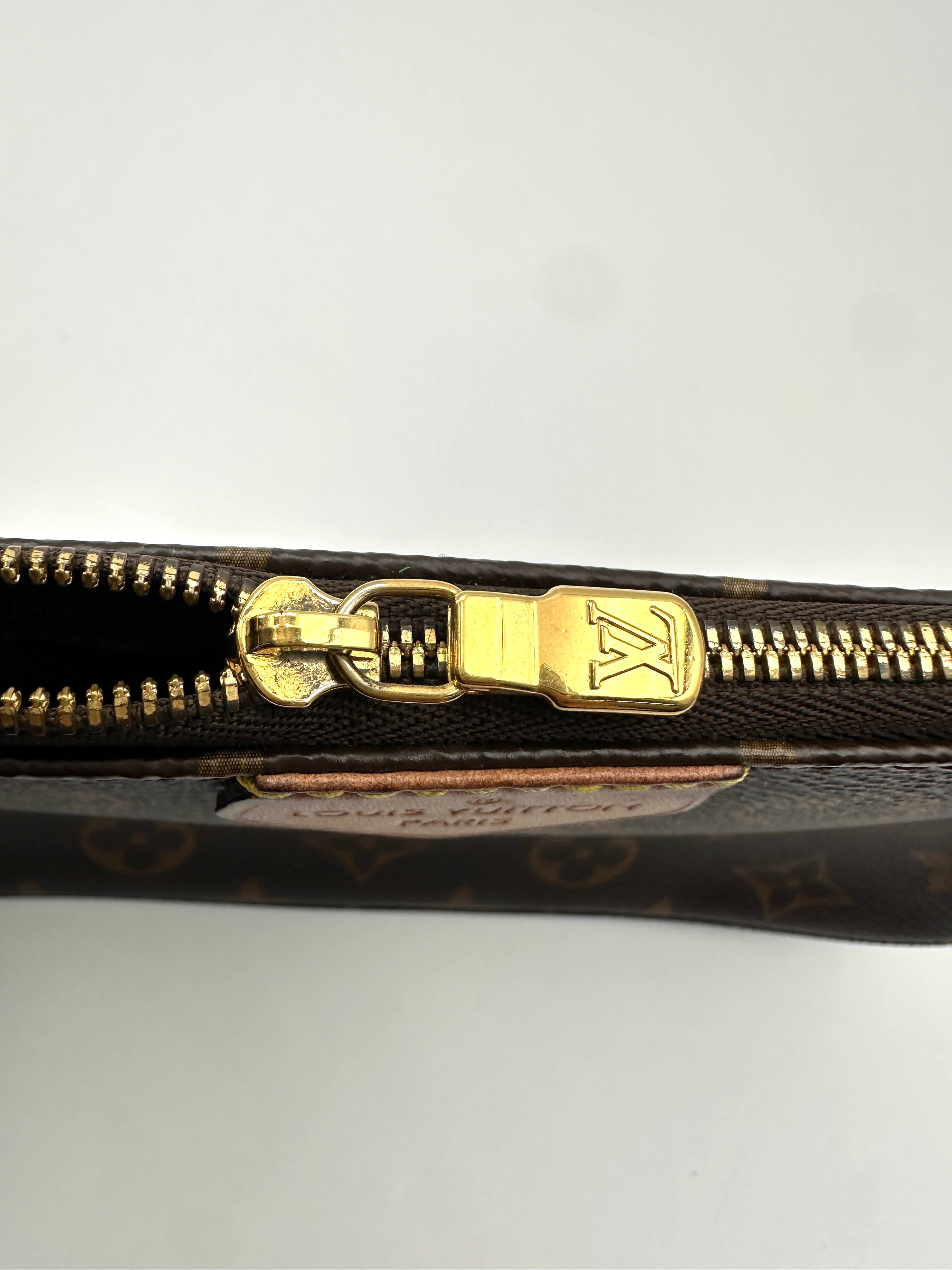 Louis Vuitton Brown Monogram Canvas Multi Pochette Accessoires LV3309