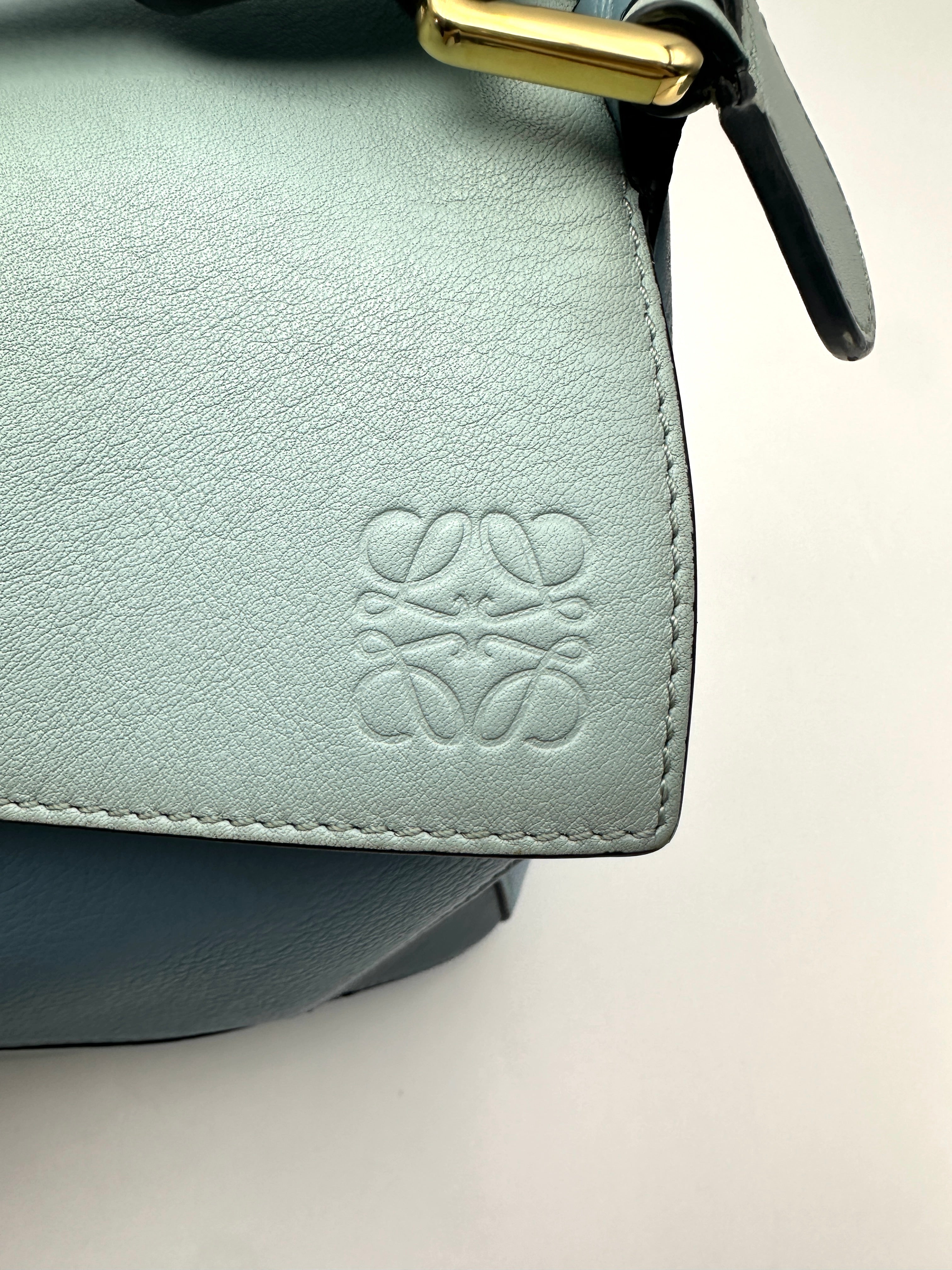 Loewe Puzzle Blue Leather Medium Size Shoulder Bag LW100