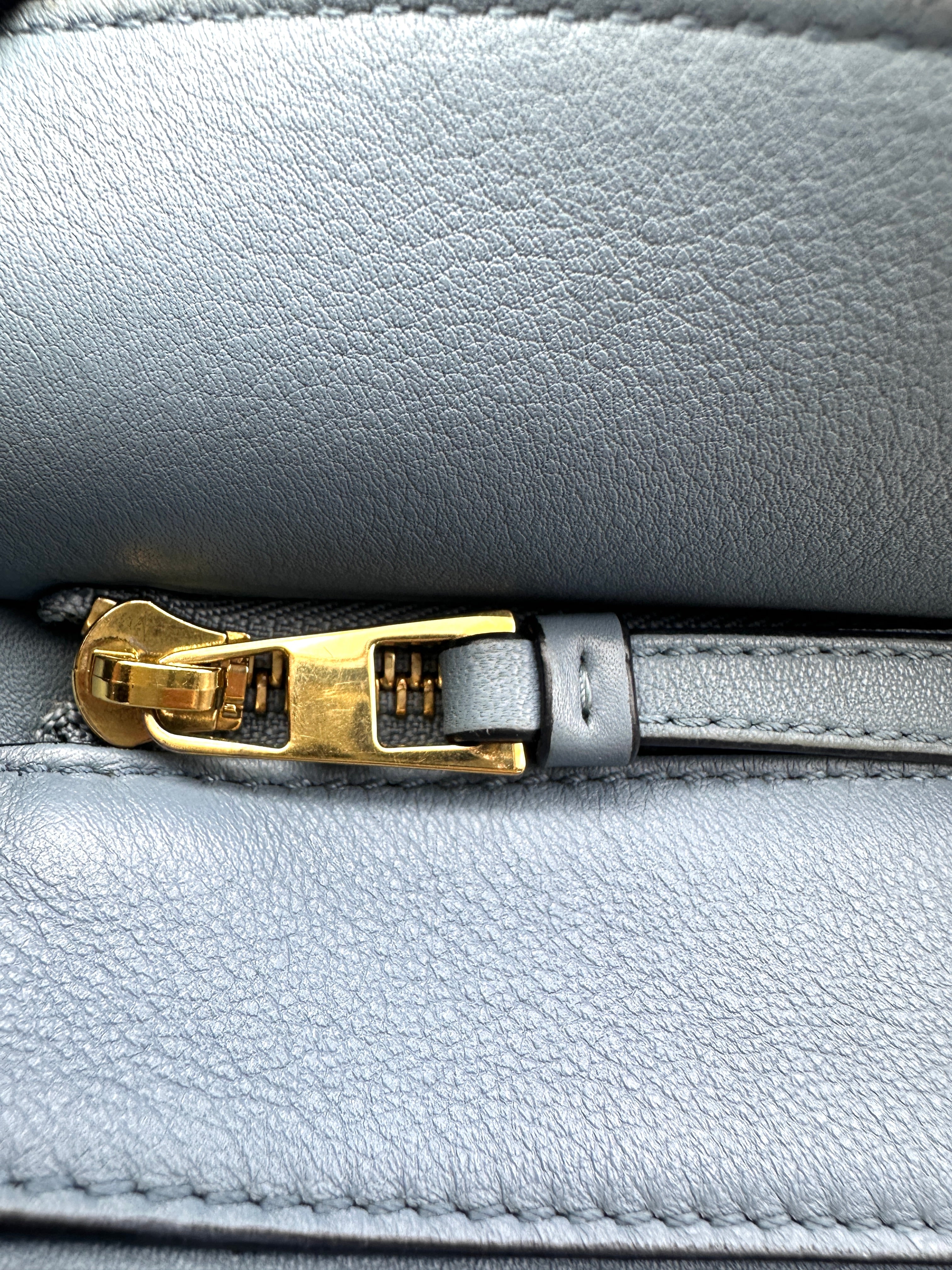 Loewe Puzzle Blue Leather Medium Size Shoulder Bag LW100