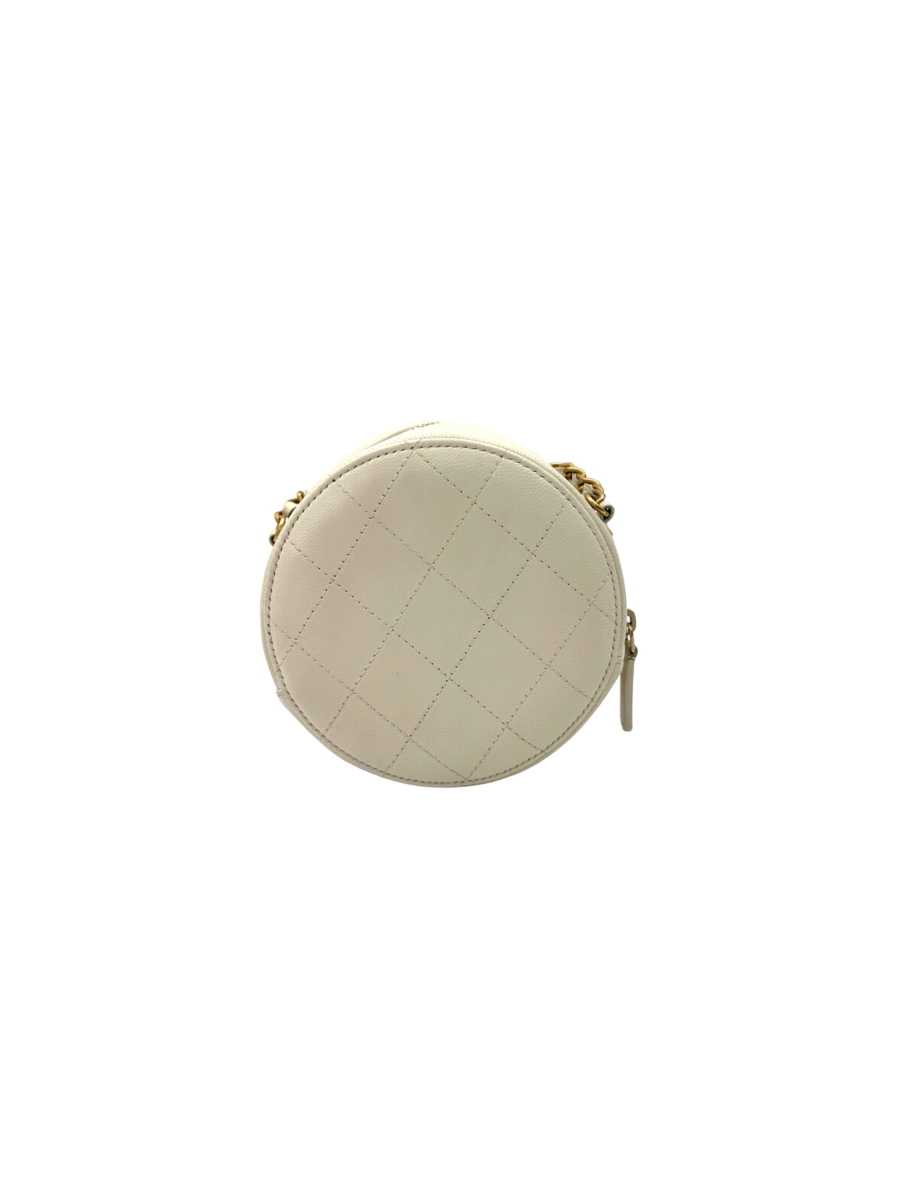 Chanel Pearl-Embellished White Quilted Leather Round Clutch(29***17) CC2546