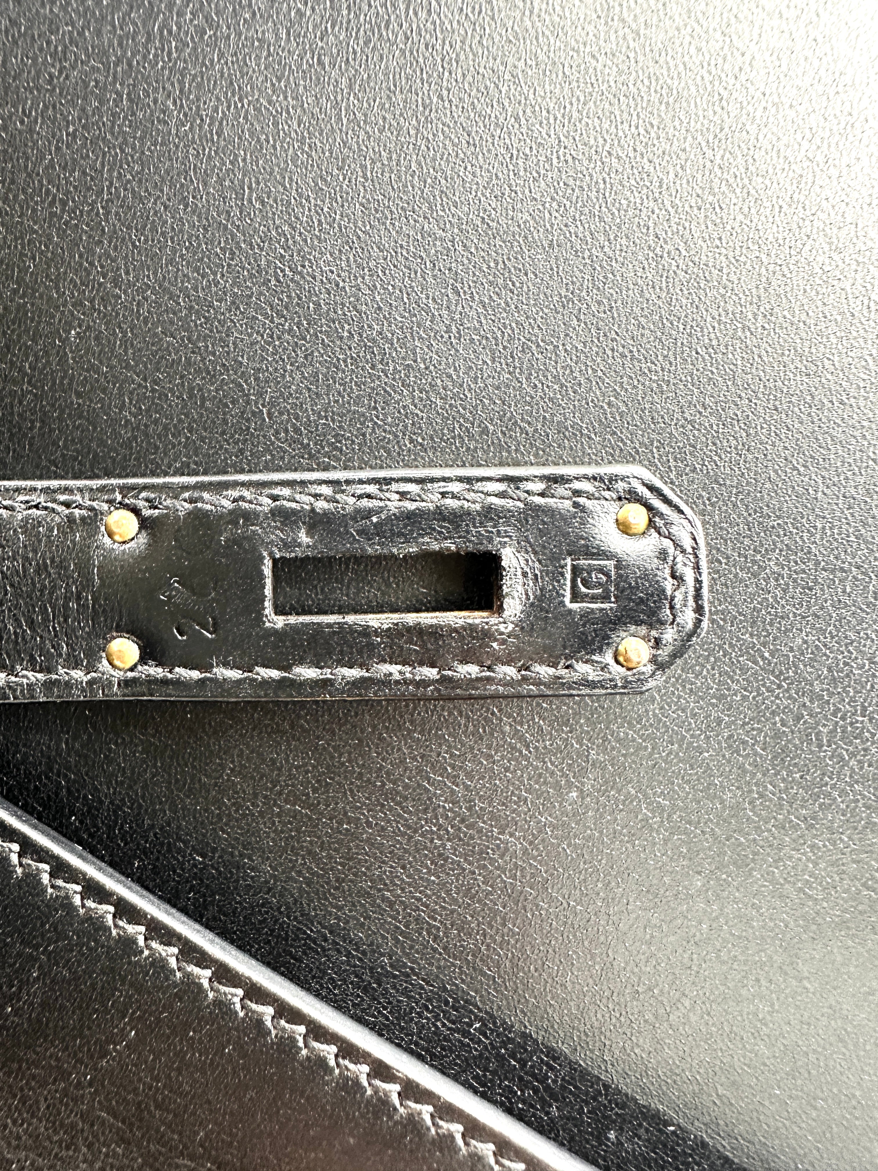 Hermes Kelly32 Black Leather Handle Bag HR181