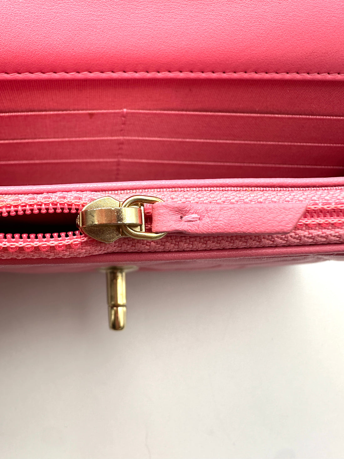 Chanel Trendy Pink Quilted Leather Wallet On Chain(29***71) CC2541