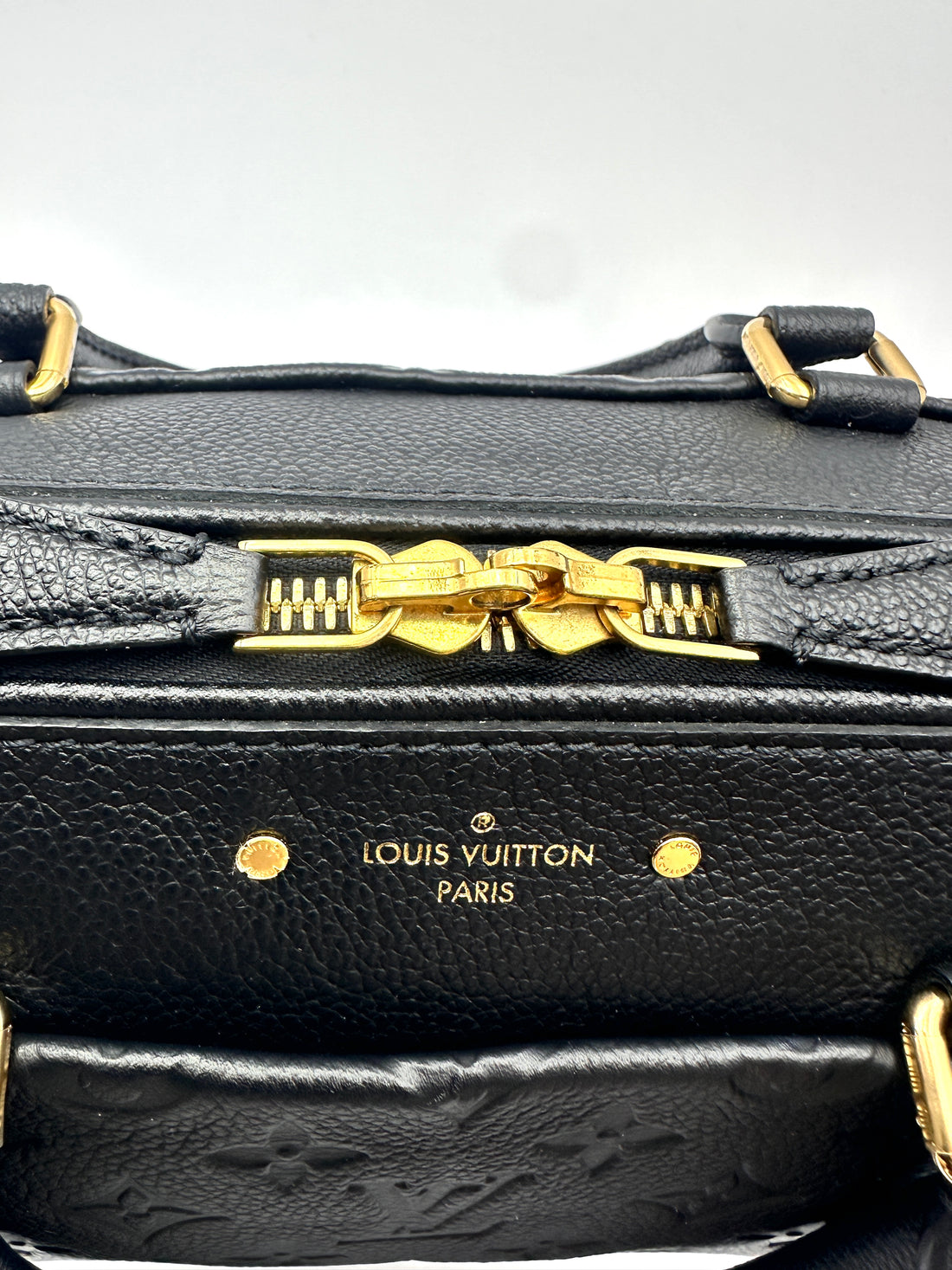 Louis Vuitton Speedy25 Black Monogram Empreinte Leather Handle Bag LV3323