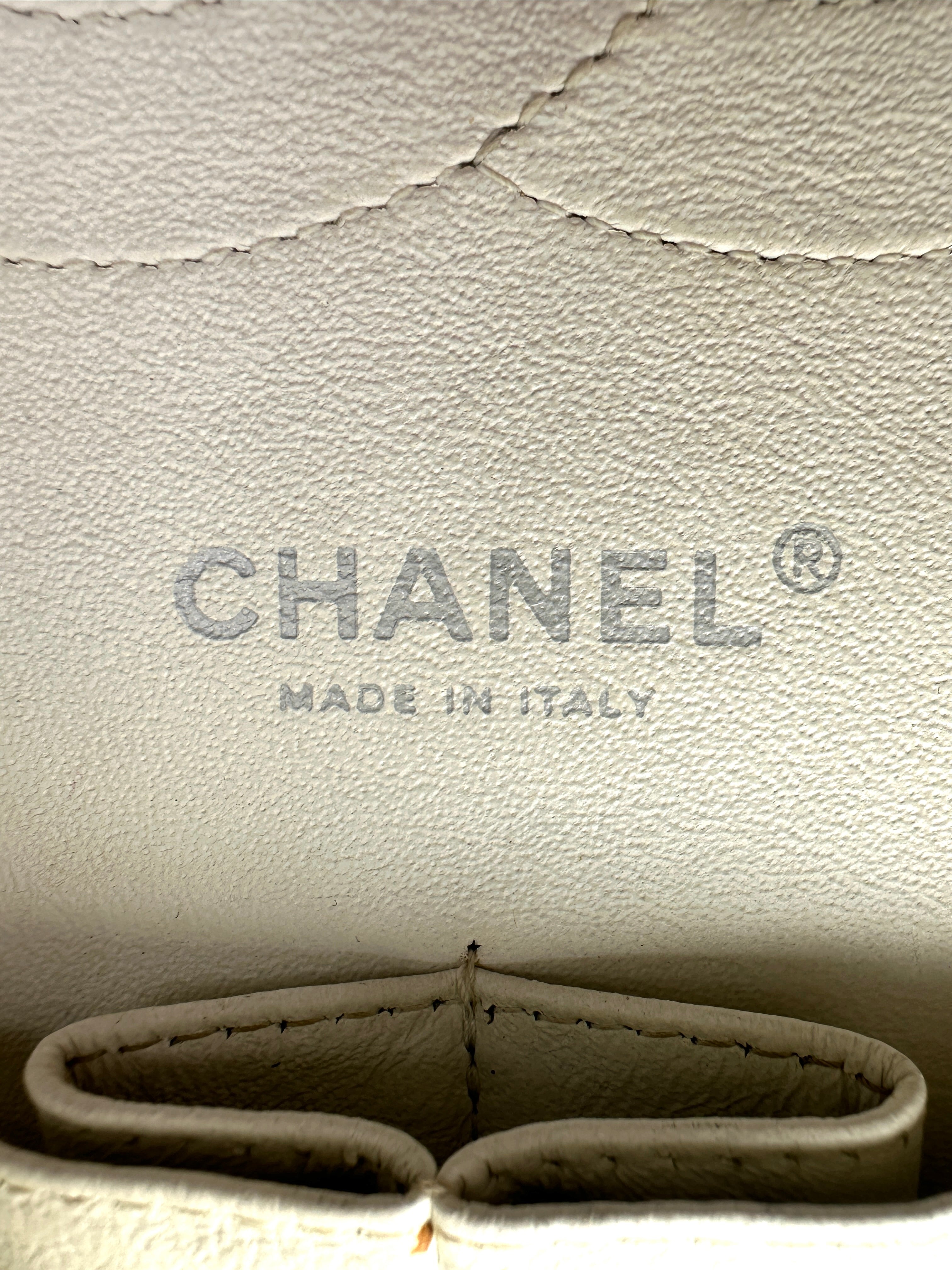 Chanel Classic Flap White Quilted Leather Jumbo Shoulder Bag With Black Buckle(14***54) CC2547