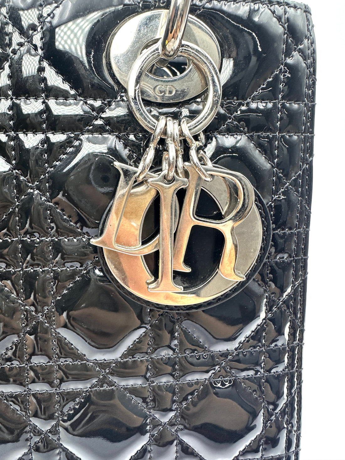 Christian Dior Lady Dior Black Cannage Patent Leather Handle Bag DR931