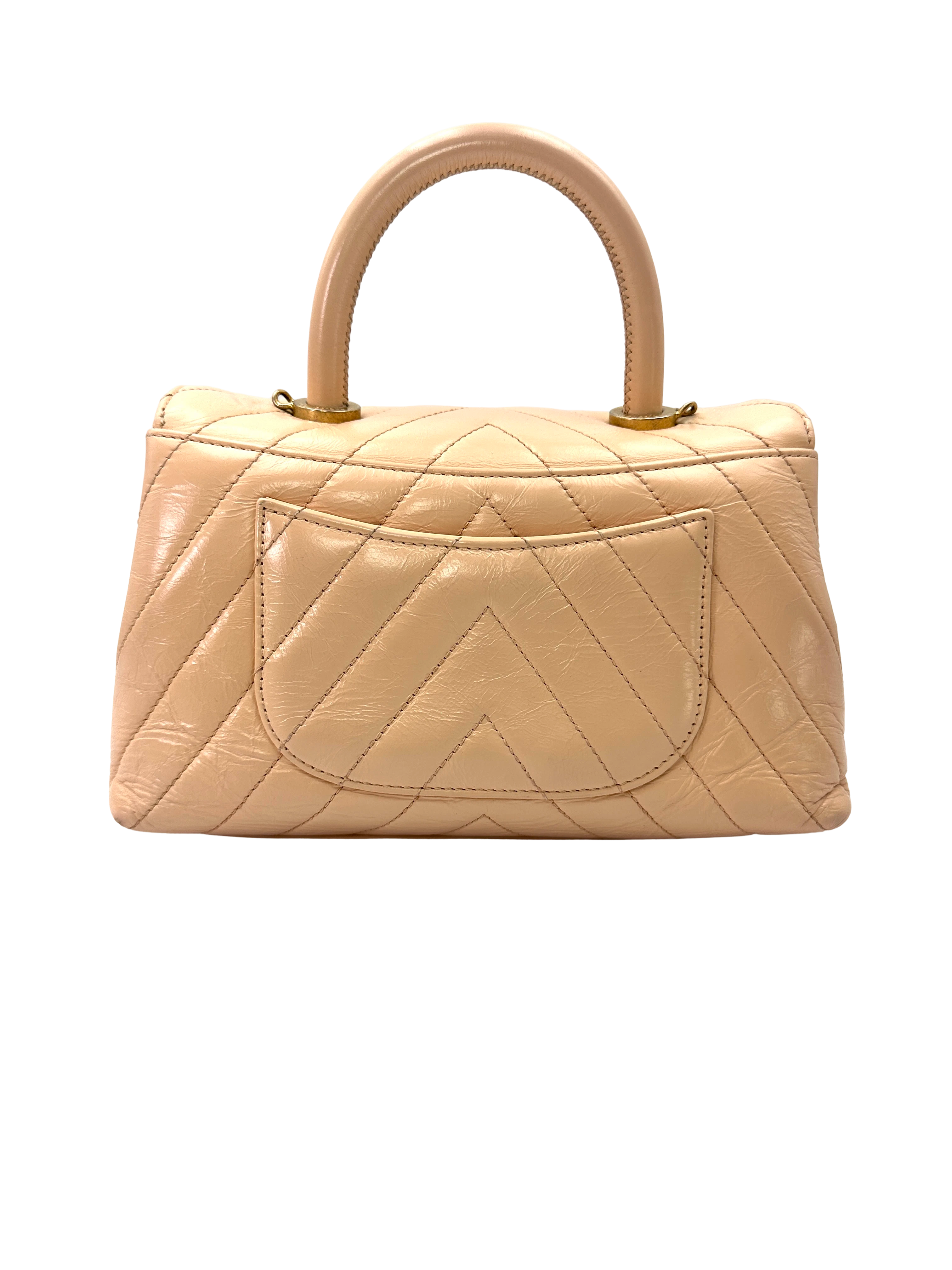 Chanel CoCo Handle Beige Chevron Quilted Leather Small Size Shoulder Bag(25***91) CC2565