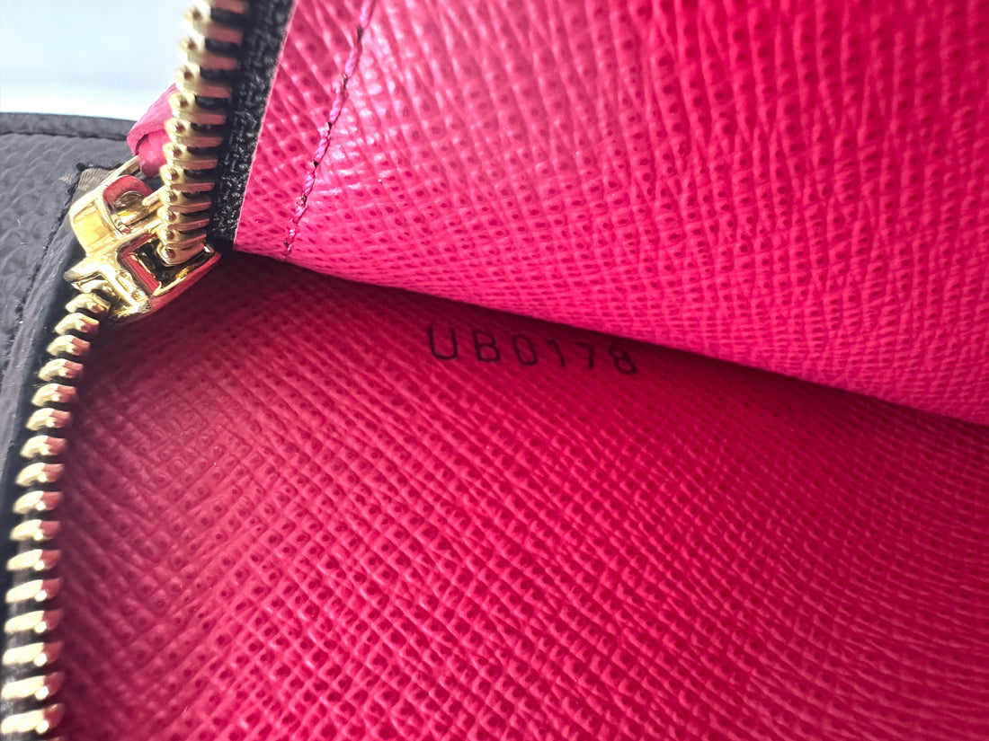 Louis Vuitton Monogram Summer Trunks Weekend Pochette Clutch LV3327