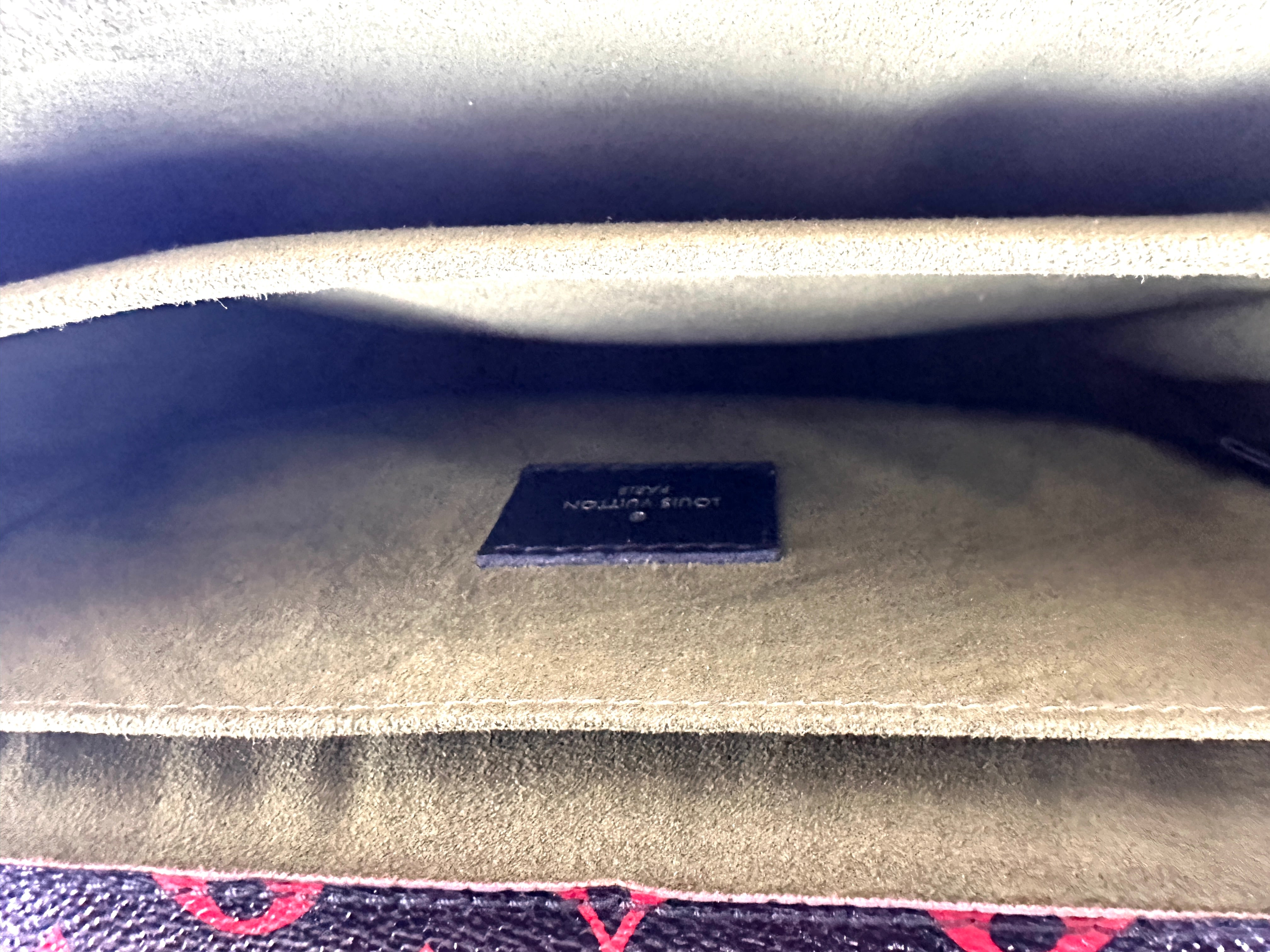 Louis Vuitton Black/Red Monogram Infrarouge Canvas Pochette Metis LV3328