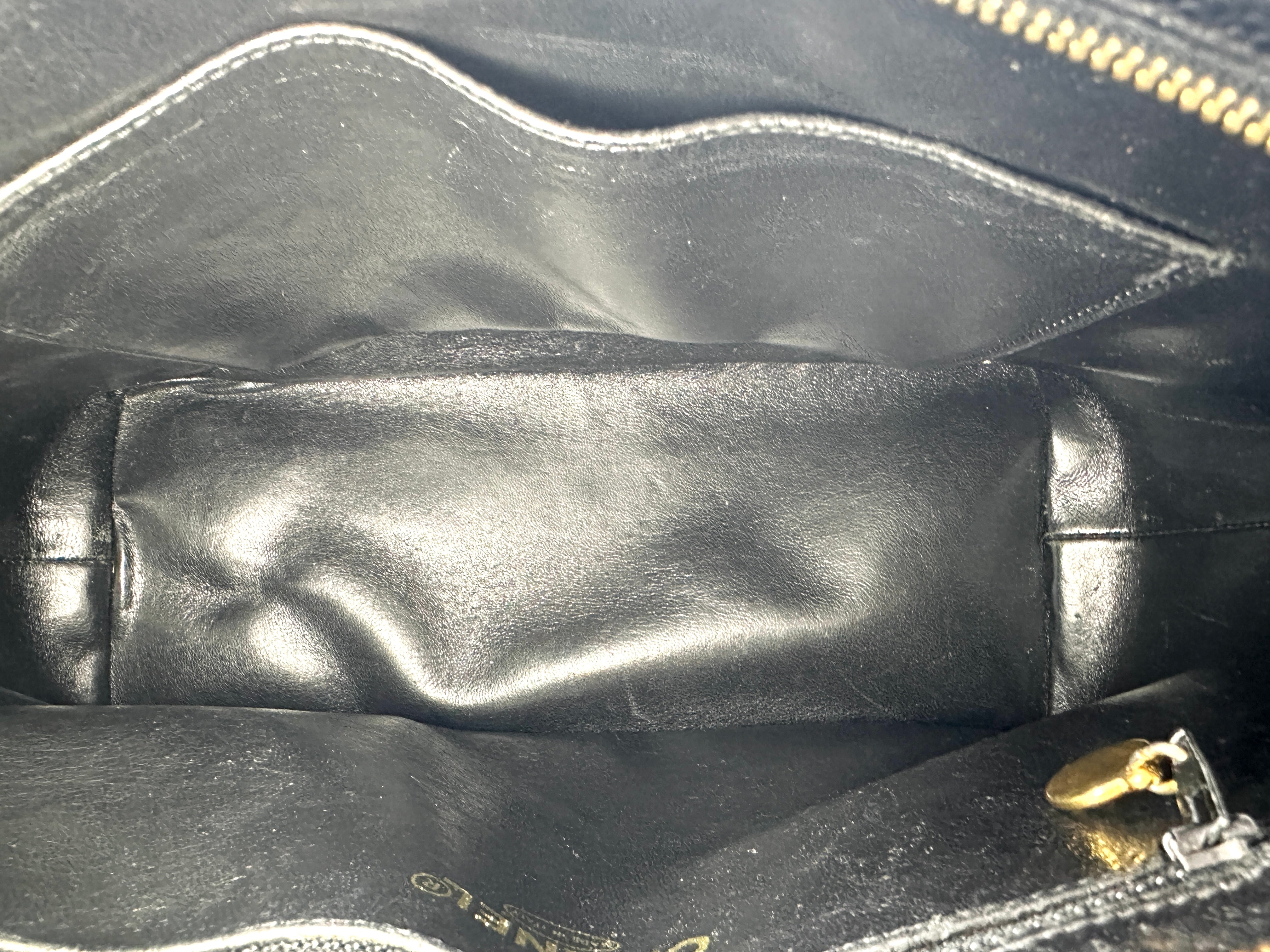 Chanel Medallion Black Quilted Leather Handle Bag(69***51) CC2570