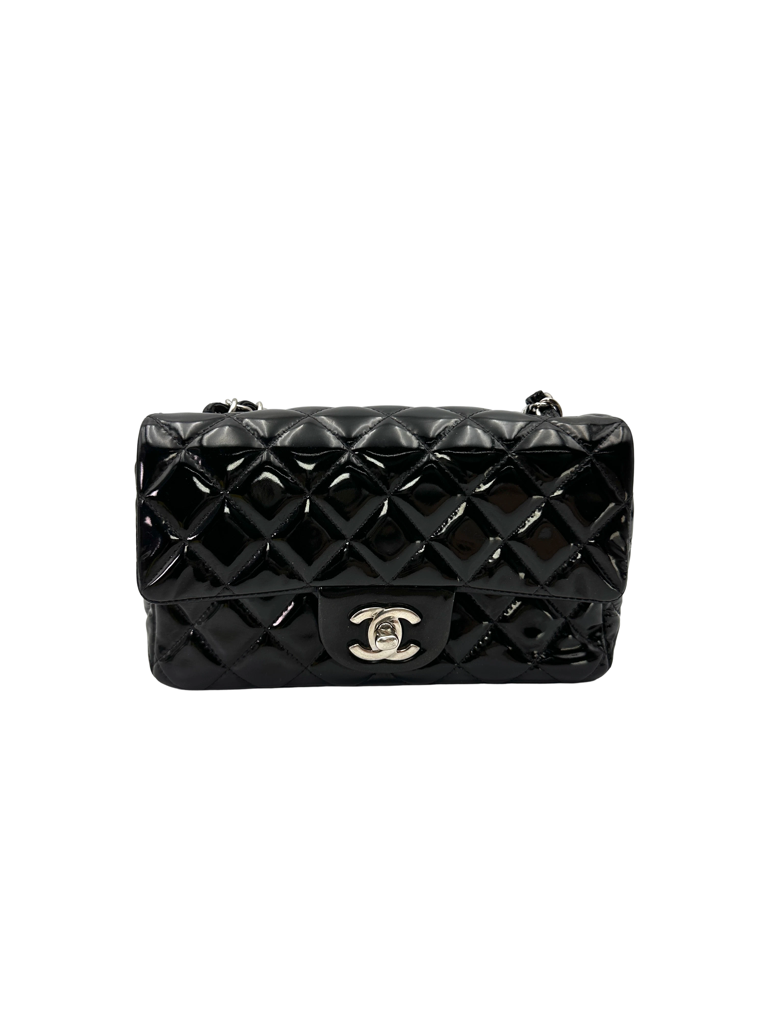 Chanel Classic Flap Black Quilted Patent Leather Mini Shoulder Bag(18***24) CC2558