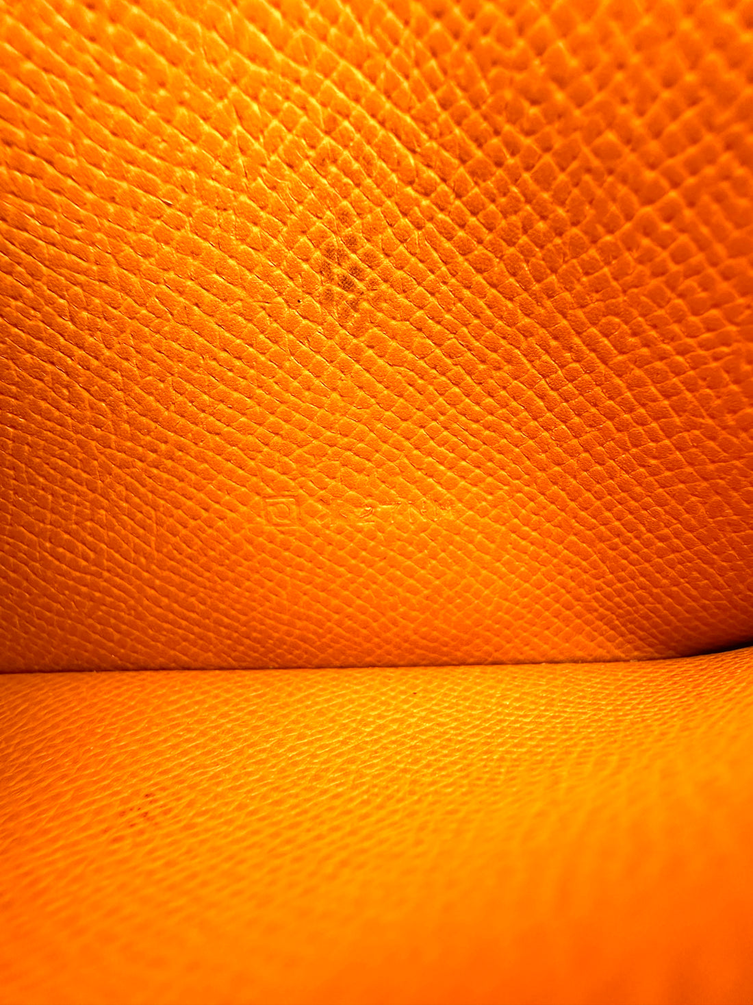 Hermes Bearn Compact Orange Leather Wallet HR185