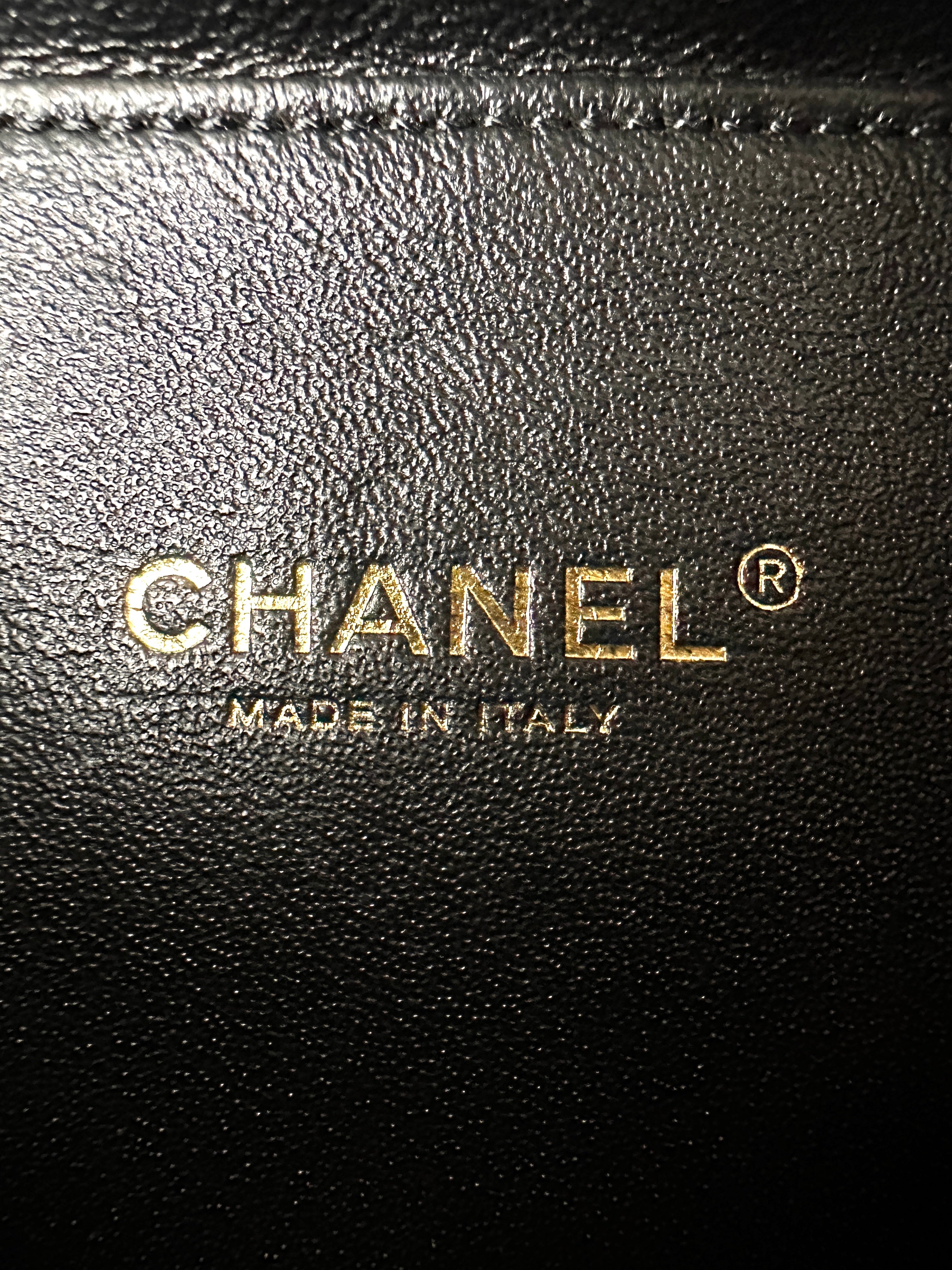 Chanel CC Filigree Black Quilted Leather Vanity Case(26***60) CC2573