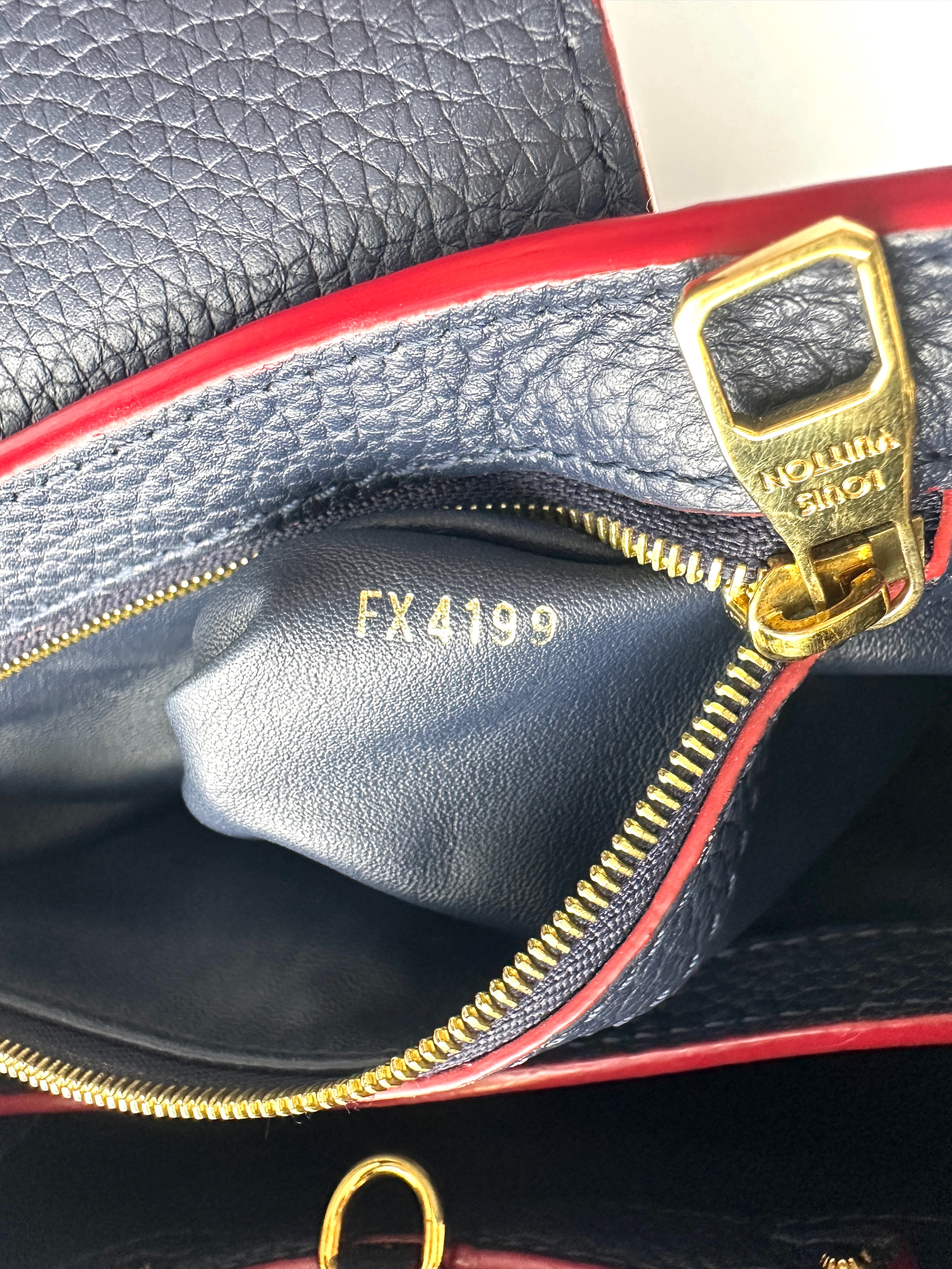 Louis Vuitton Capucines Black Taurillon Leather Handle Bag LV3339