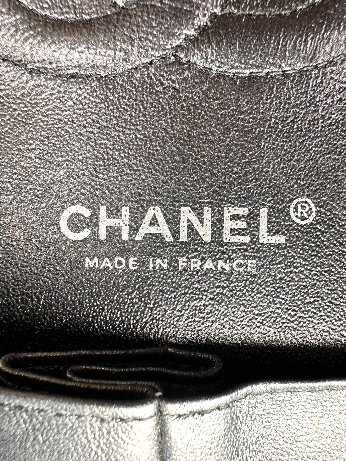 Chanel Classic Flap So Black Chevron Quilted Leather Medium Size Shoulder Bag(26***02) CC2576
