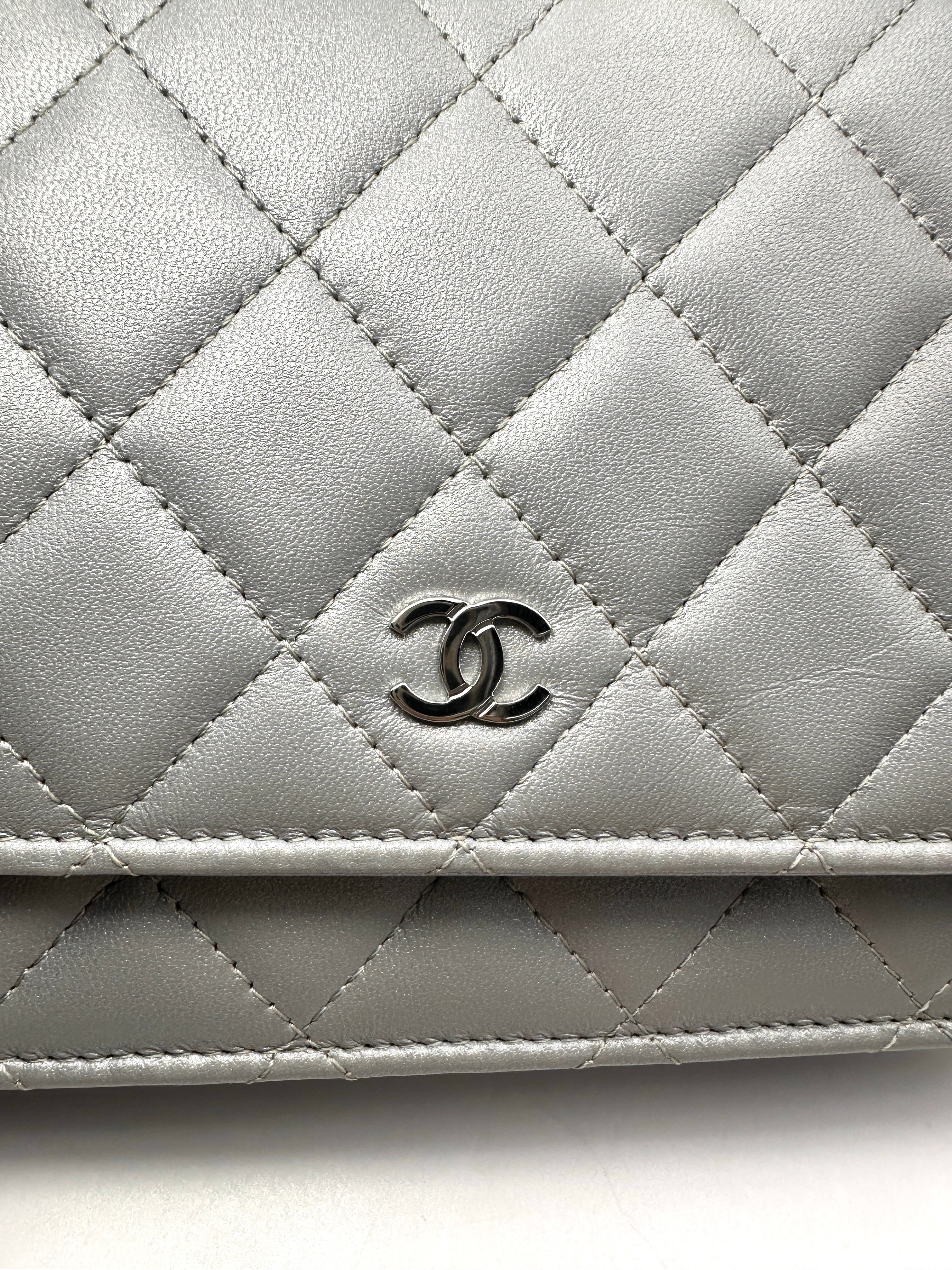 Chanel Iridescent Quilted Leather Wallet On Chain(KA***05) CC2582