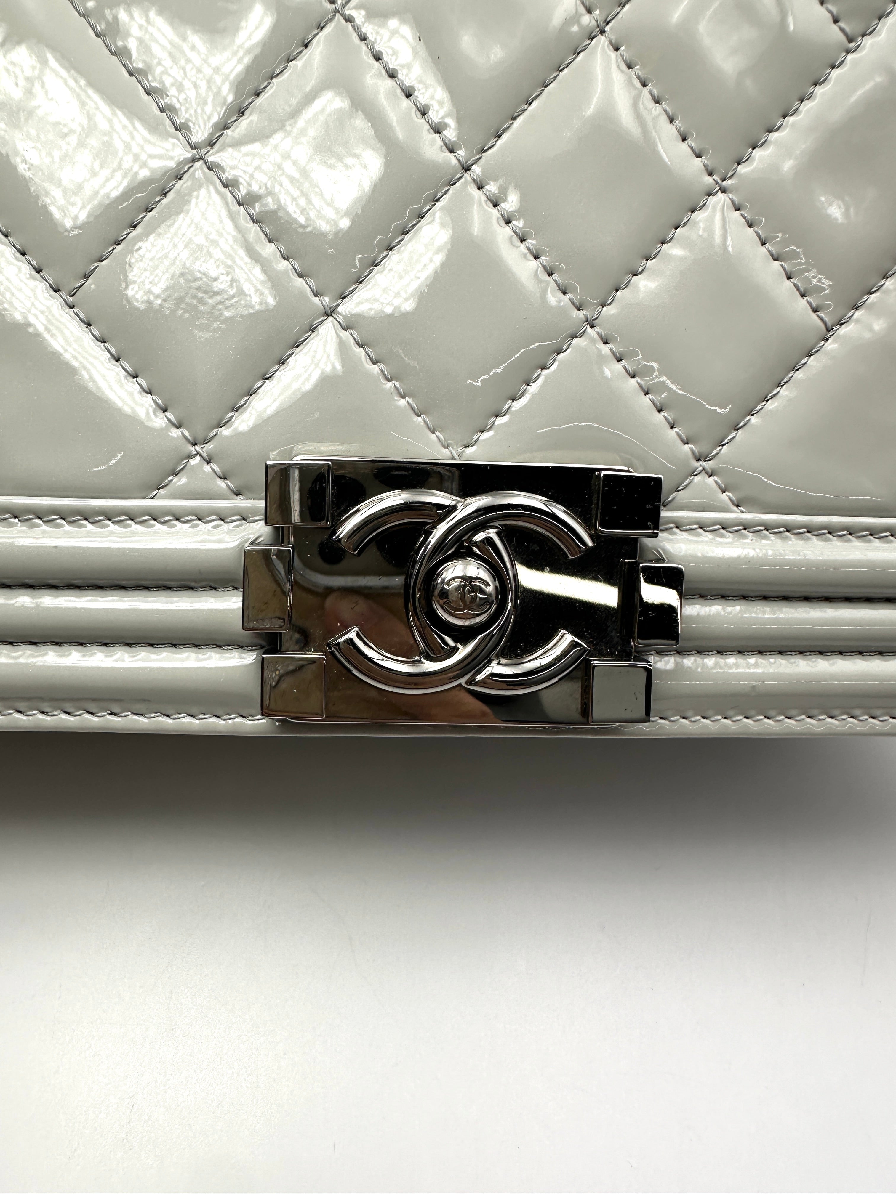 Chanel LeBoy Grey Quilted Patent Leather Flap Bag(19***57) CC2601