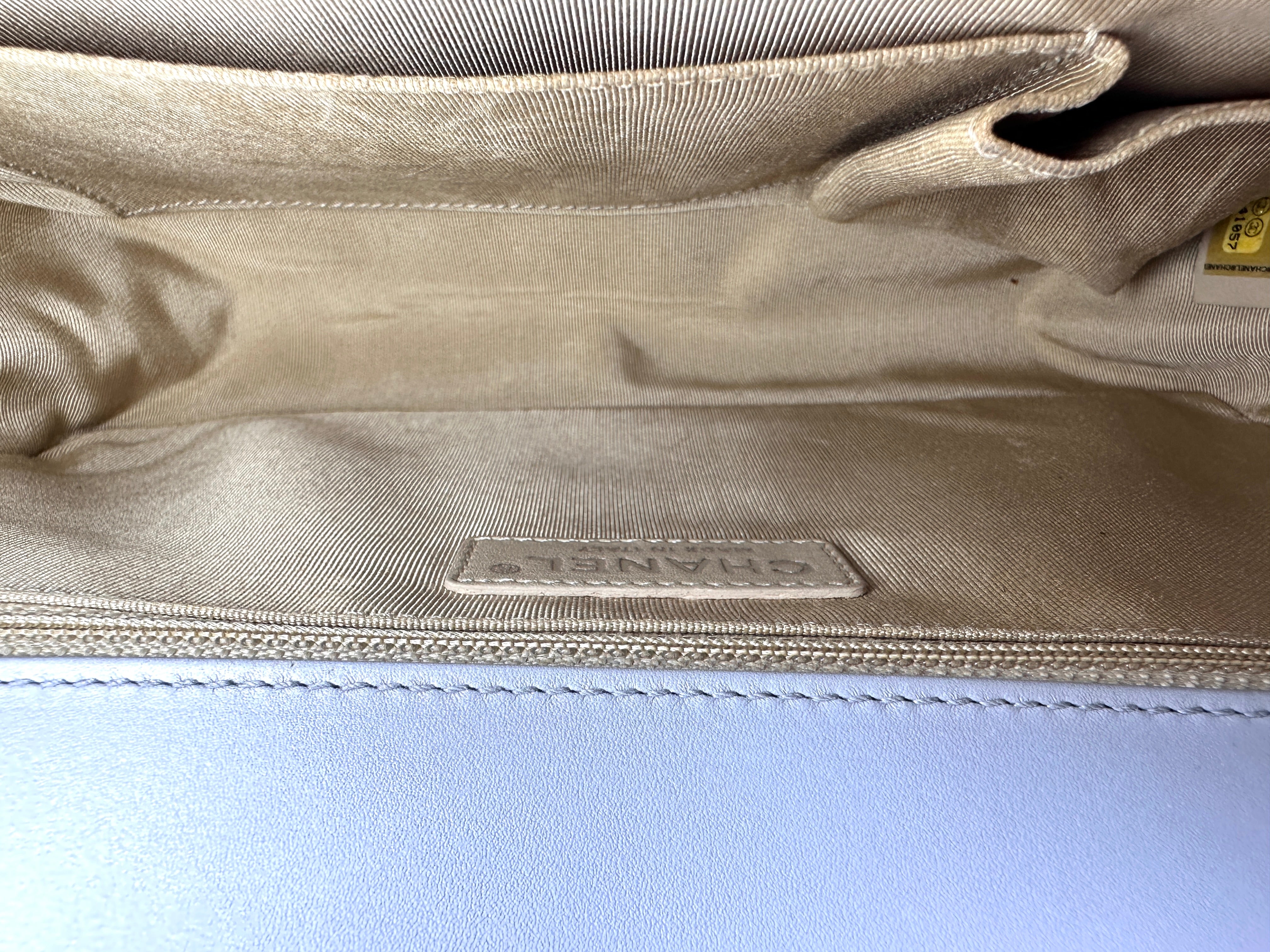 Chanel LeBoy Grey Quilted Patent Leather Flap Bag(19***57) CC2601