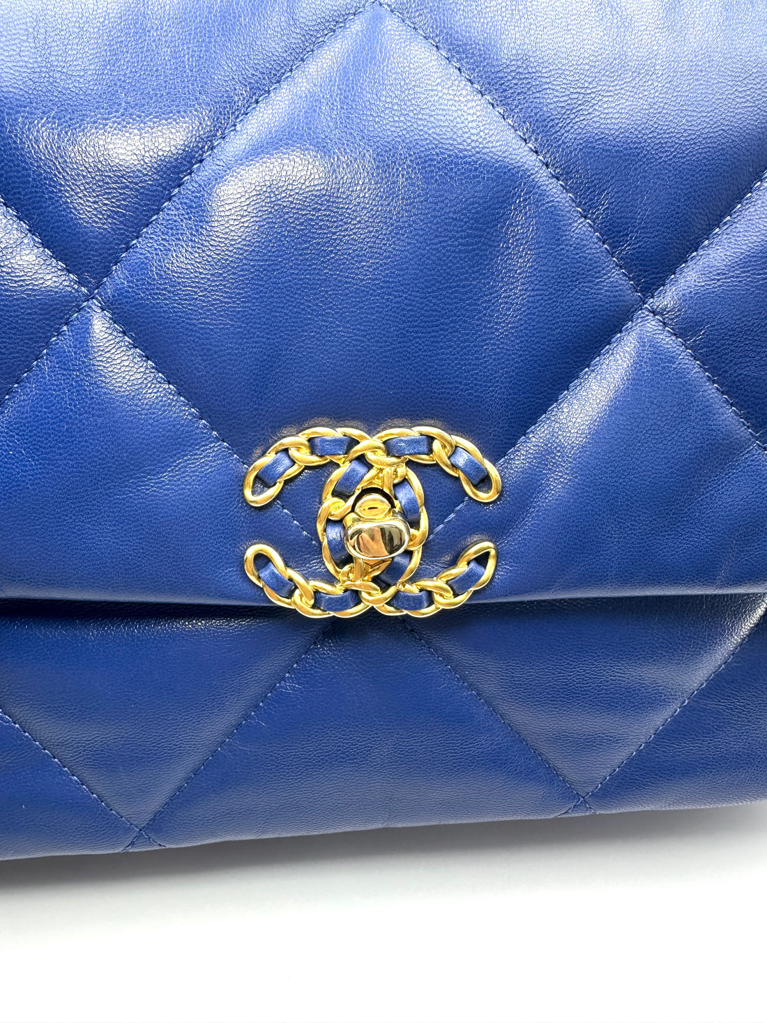 Chanel 19Bag Blue Quilted Leather Shoulder Bag(29***21) CC2580
