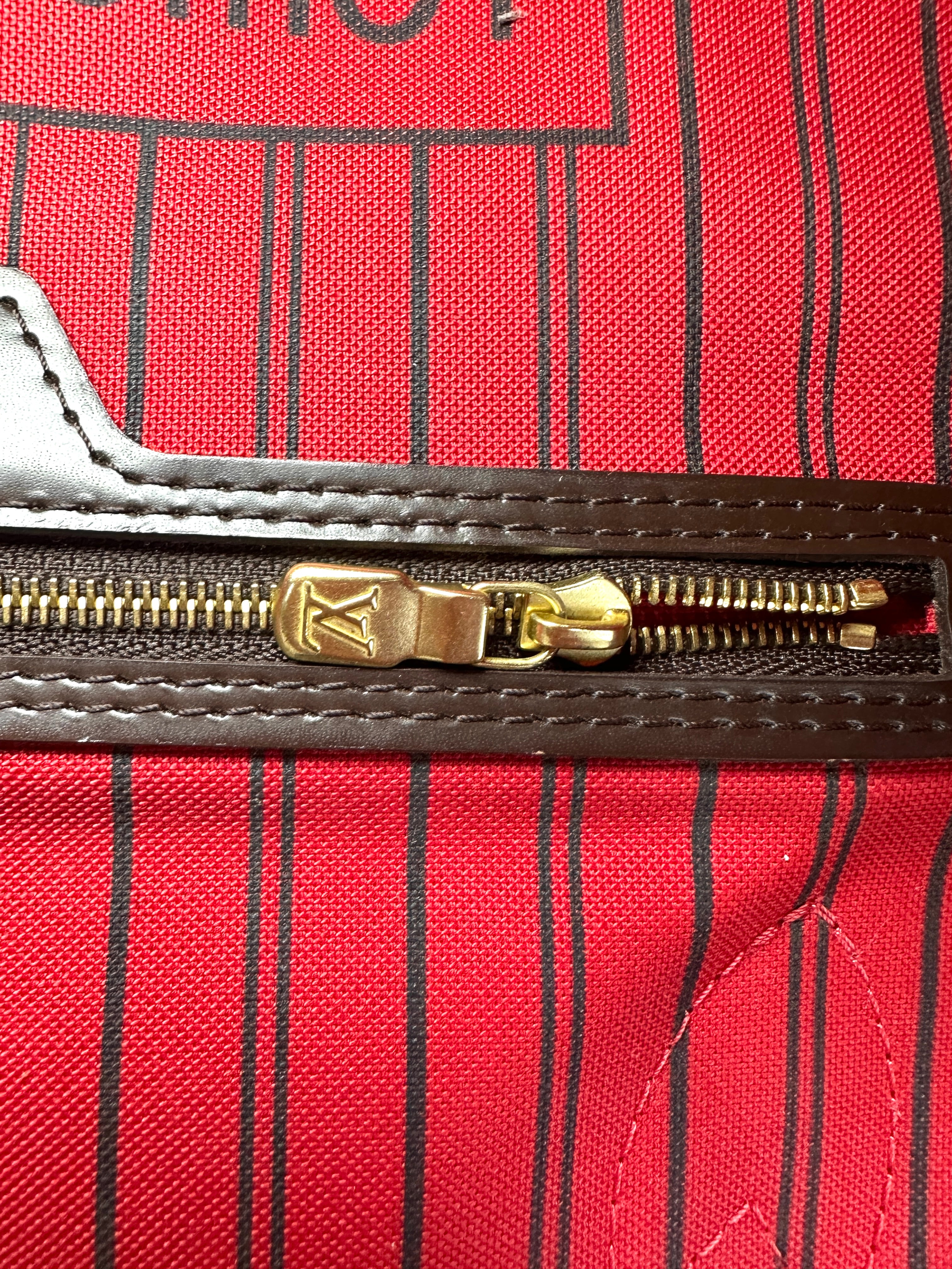 Louis Vuitton Neverfull MM Monogram Canvas Handle Bag IRIS275