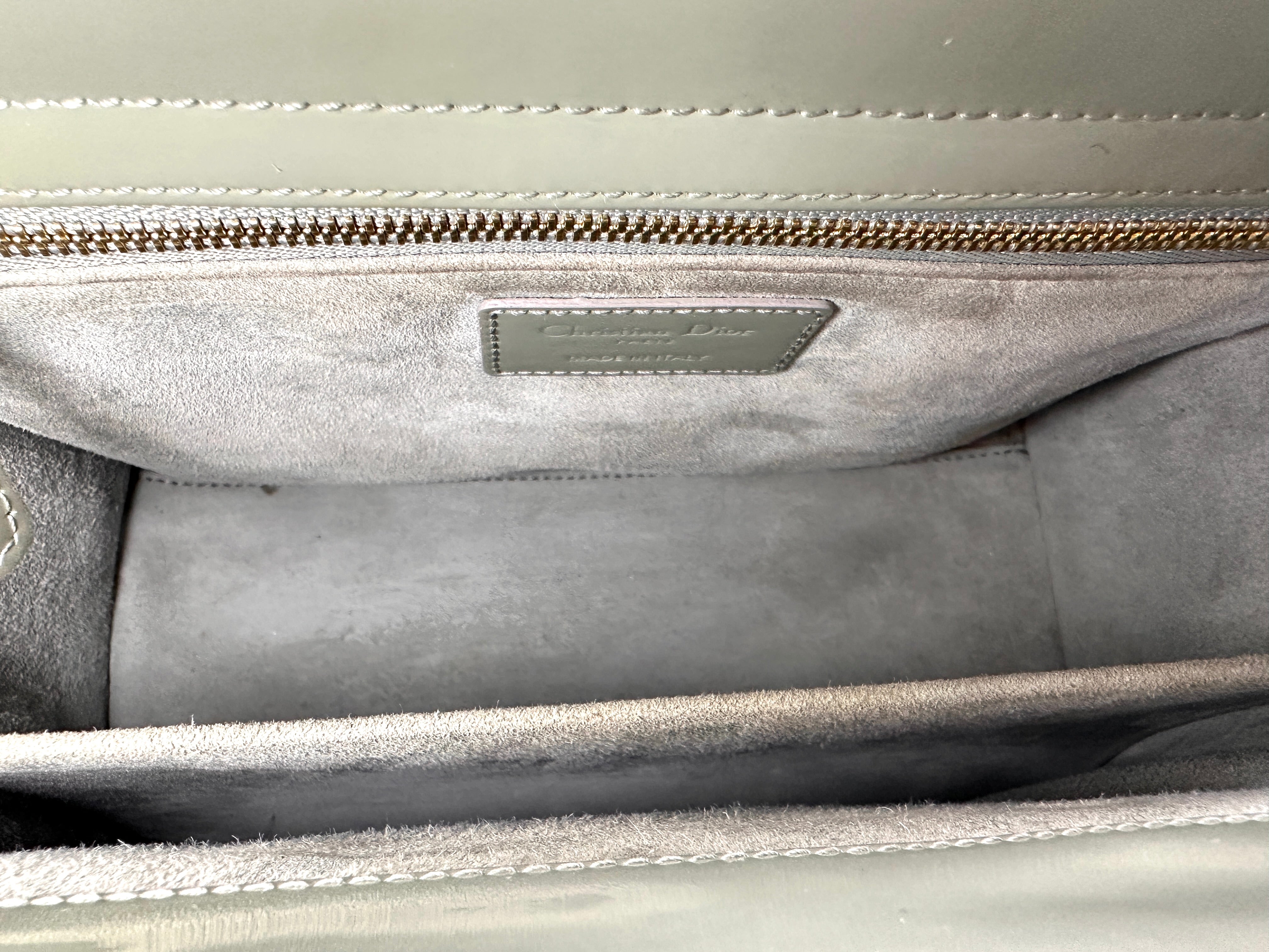 Christian Dior Lady Dior Grey Cannage Patent Leather Handle Bag DR941