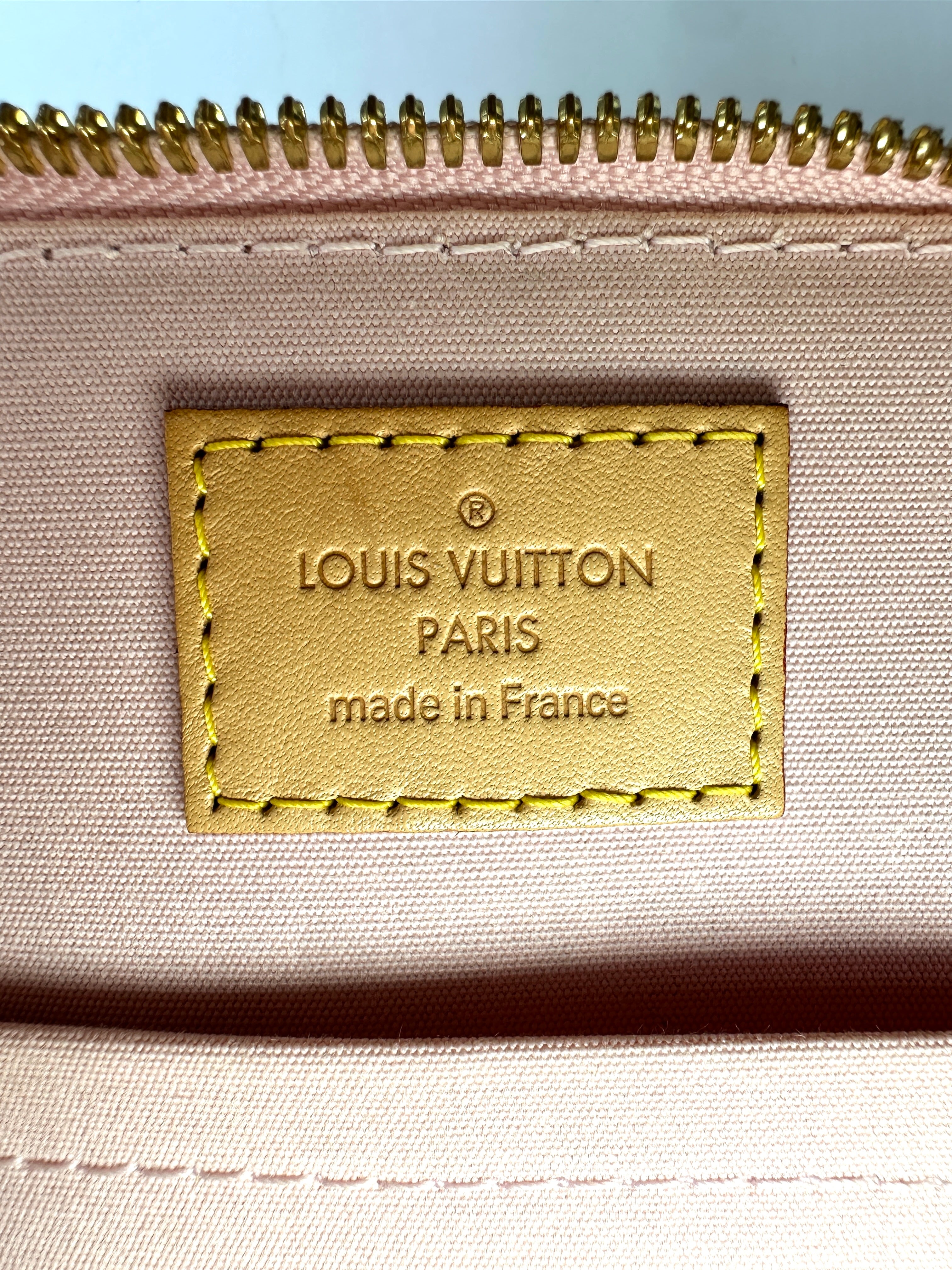 Louis Vuitton Alma Pink Patent Leather Handle Bag LV3378