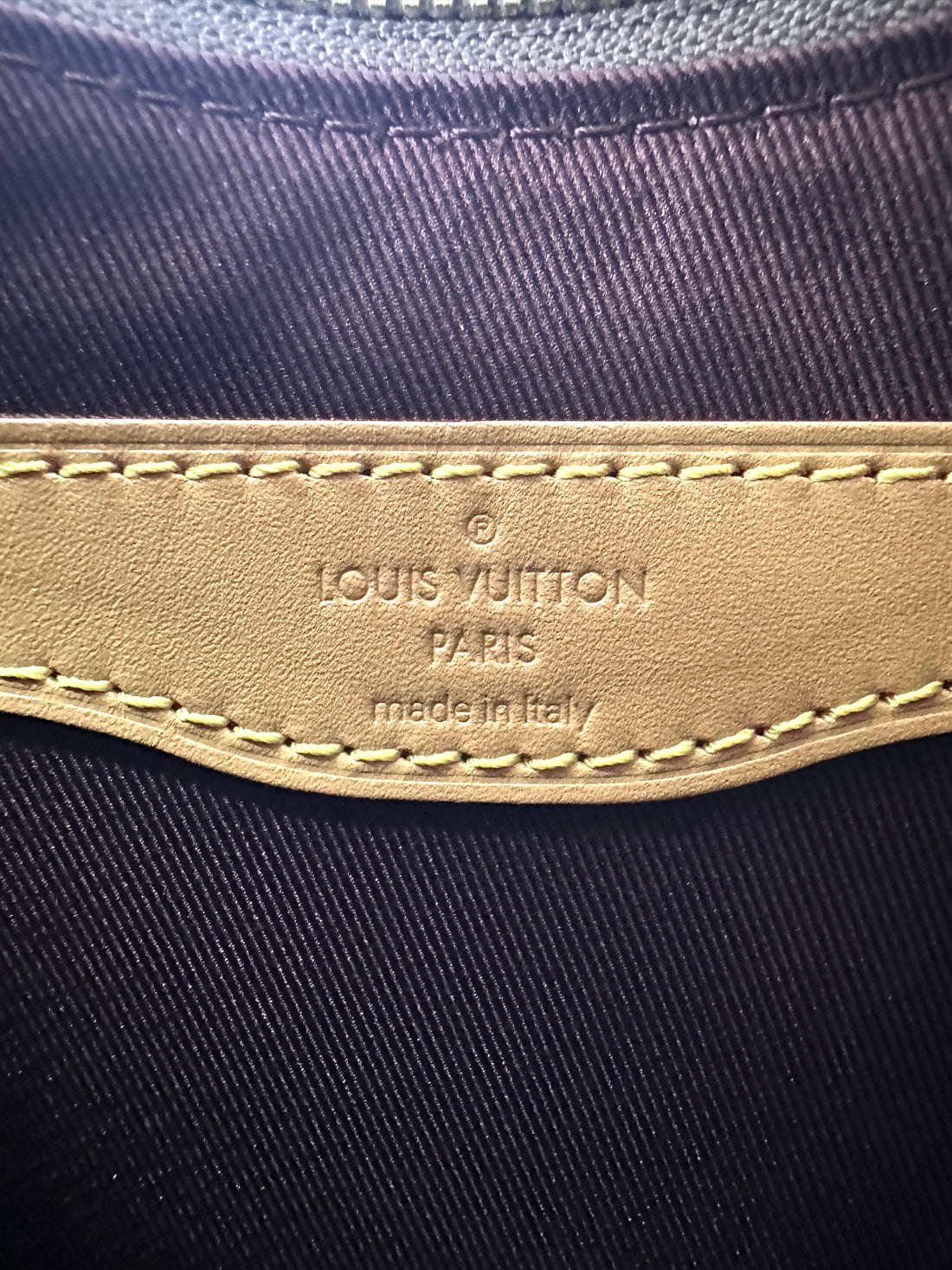 Louis Vuitton Bunlogne Monogram Canvas Shoulder Bag With Brown Cowhide Leather Trim LST