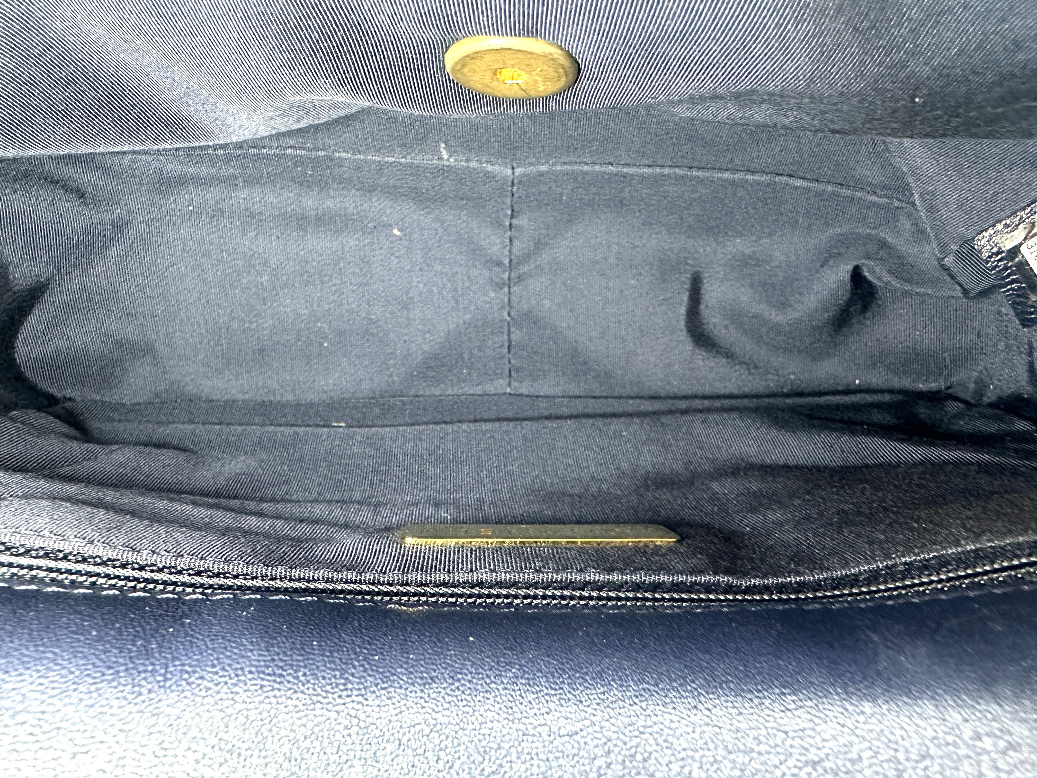Chanel 19Bag Navy Quilted Leather Small Size Shoulder Bag(31***69) CC2586