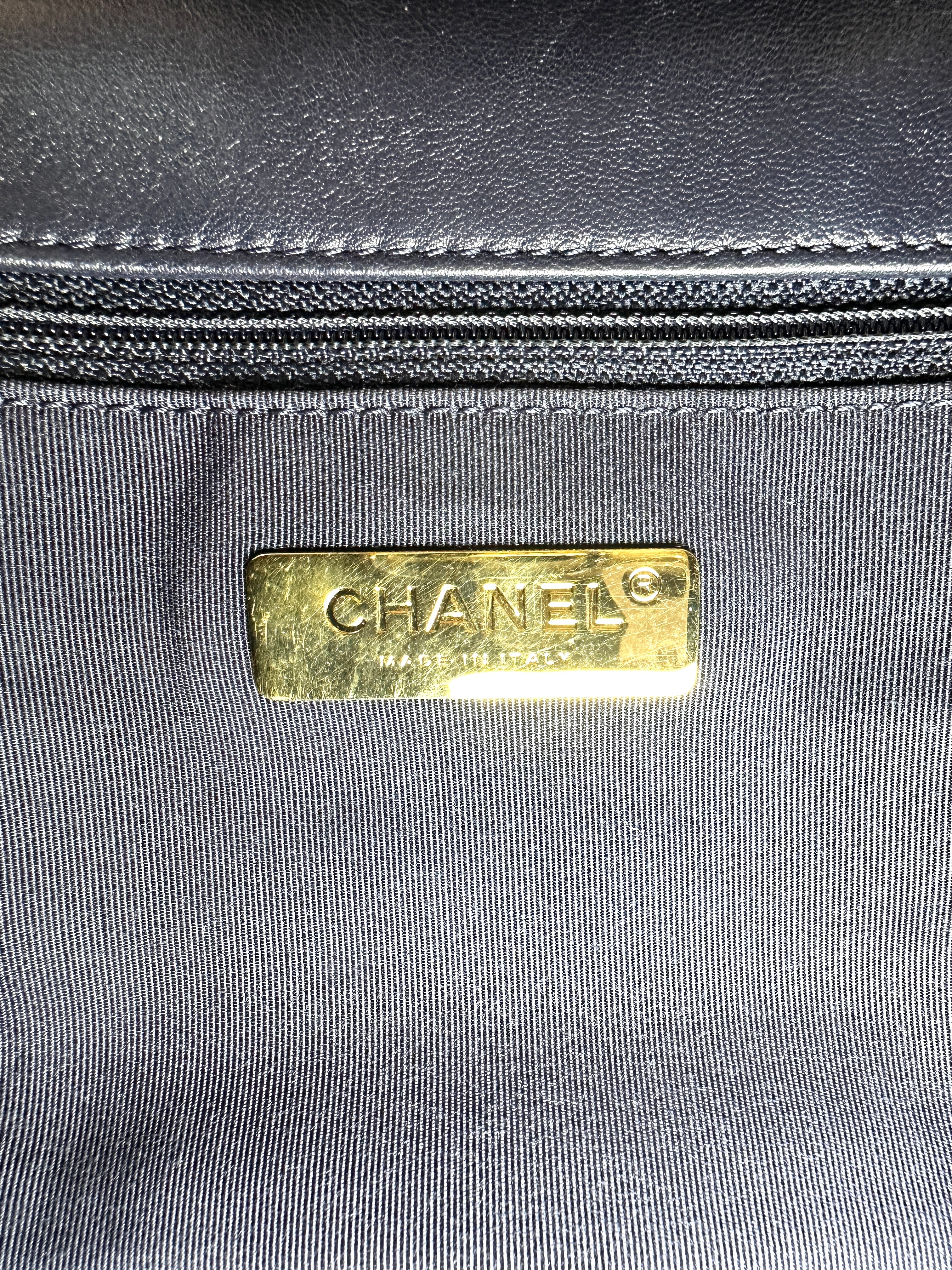 Chanel 19Bag Navy Quilted Leather Small Size Shoulder Bag(31***69) CC2586