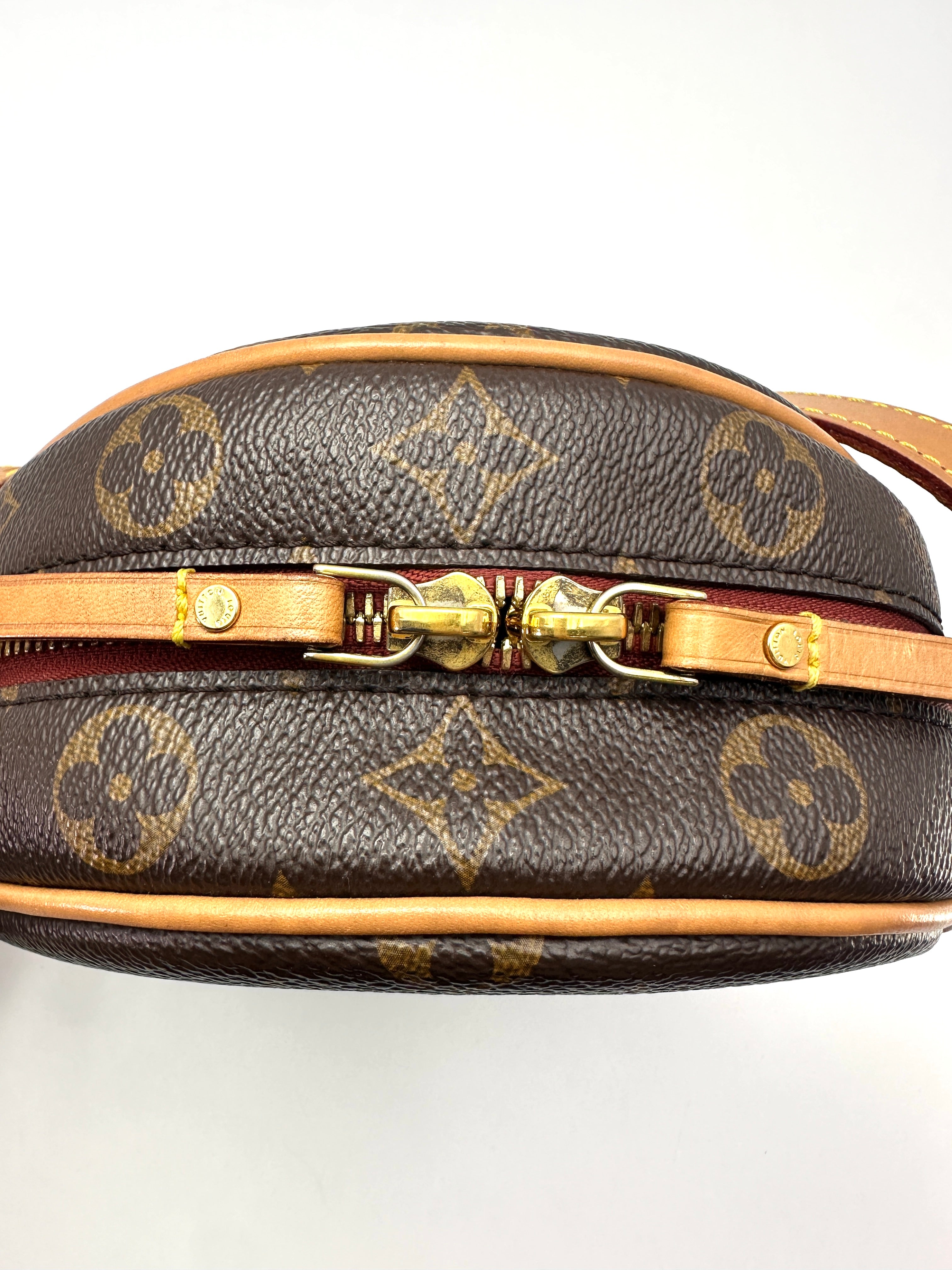 Louis Vuitton Monogram Canvas Boite Chapeau Souple Round Bag LV3371