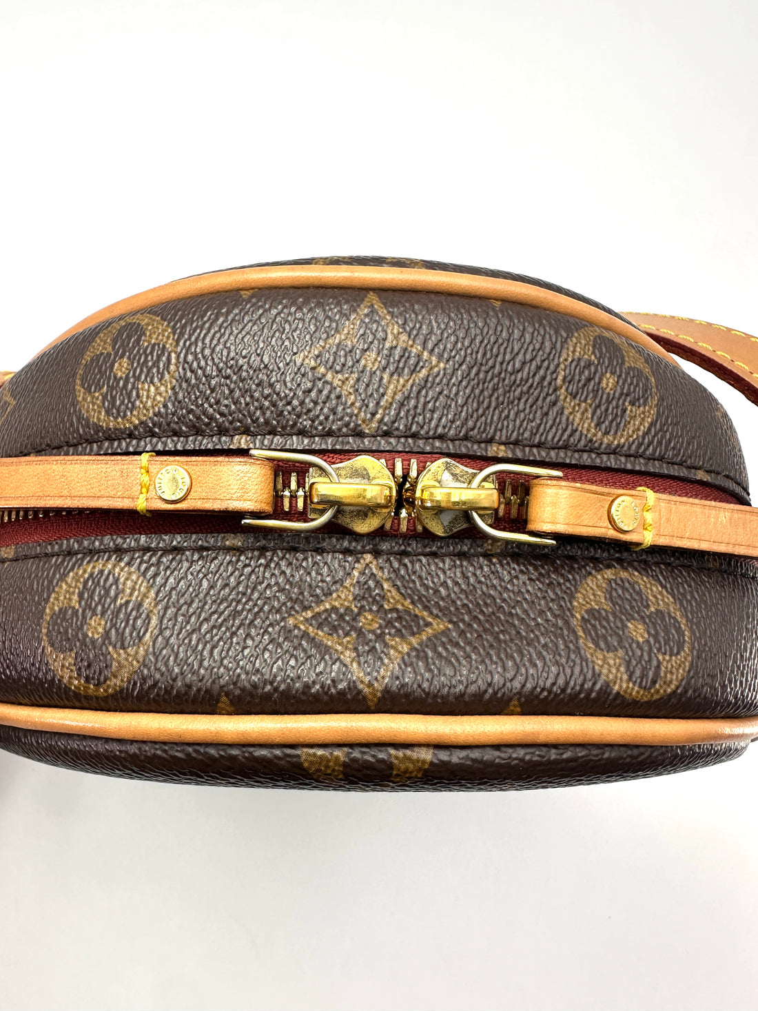Louis Vuitton Monogram Canvas Boite Chapeau Souple Round Bag LV3371