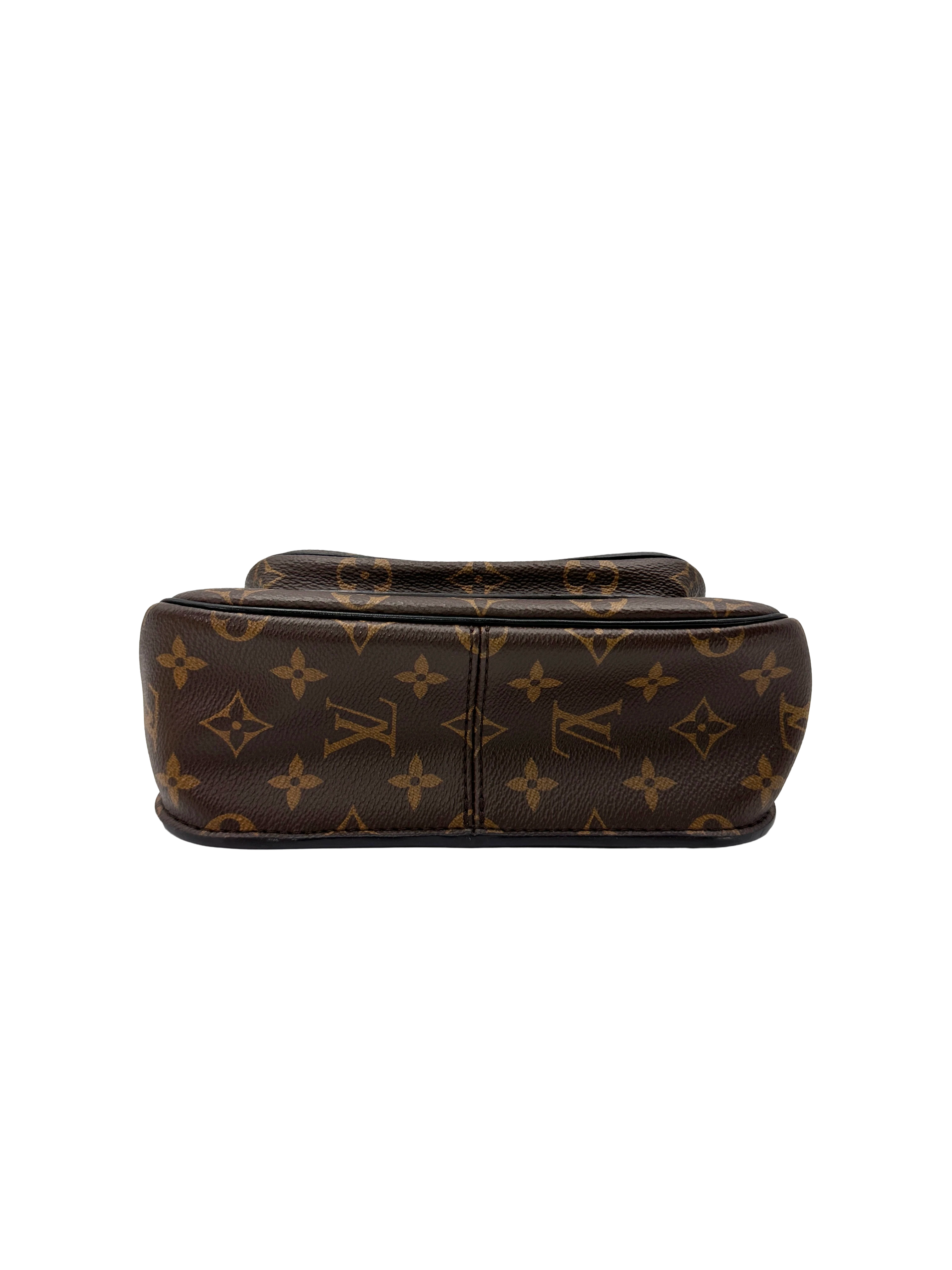 Louis Vuitton Passy Monogram Canvas Chain Shoulder Bag LV3370