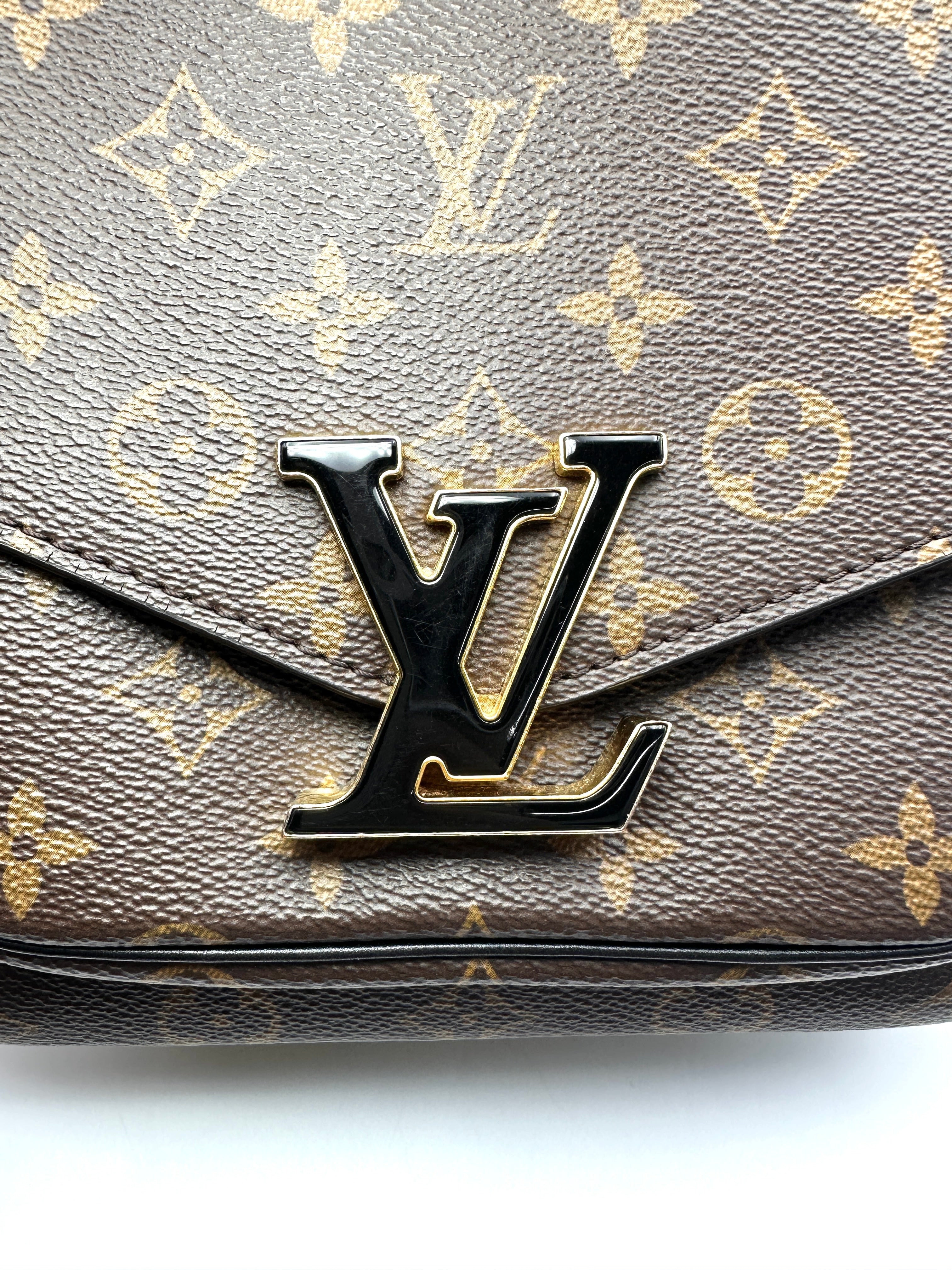Louis Vuitton Passy Monogram Canvas Chain Shoulder Bag LV3370