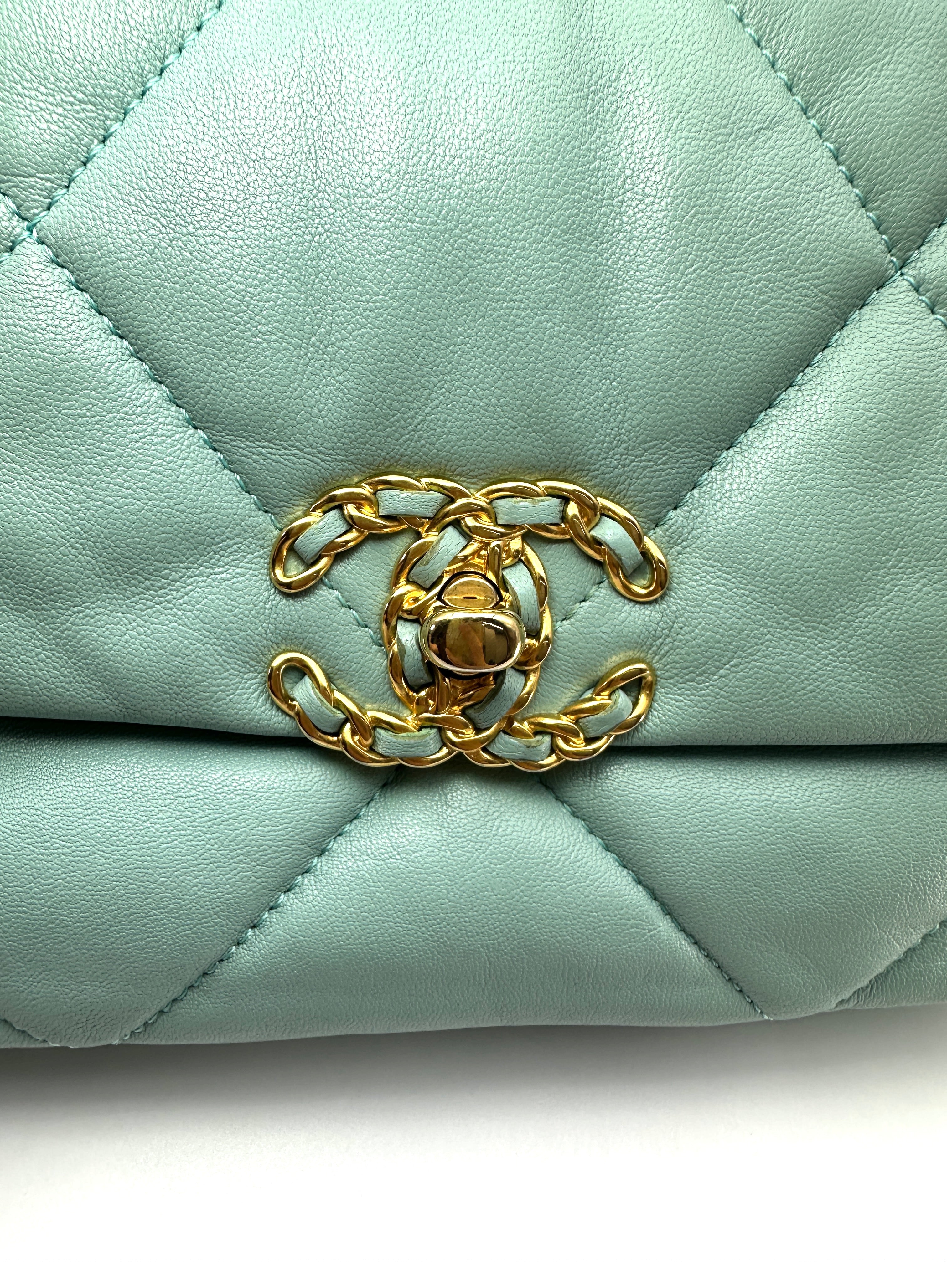 Chanel 19Bag Blue Quilted Leather Small Size Shoulder Bag(29***21) CC2597