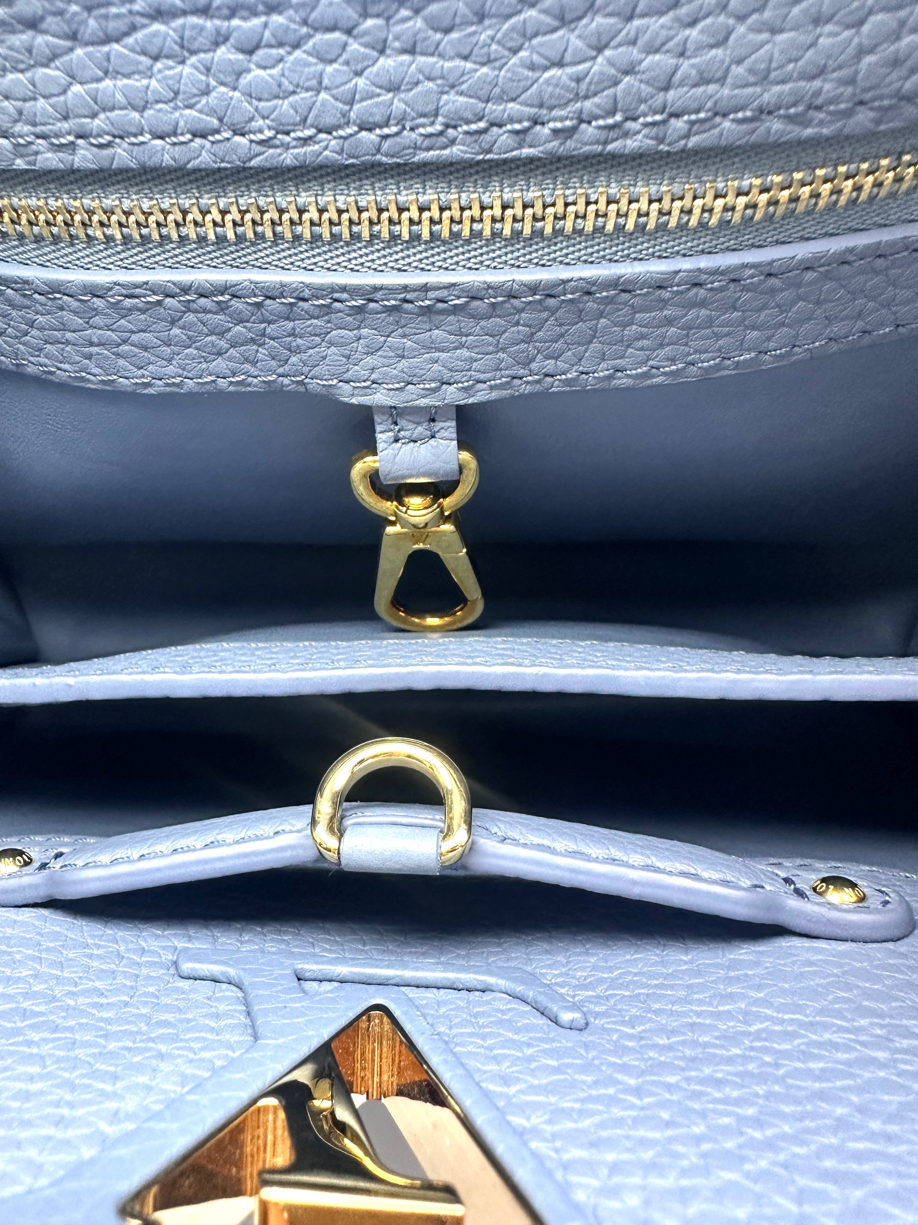 Louis Vuitton Capucines BB Blue Taurillon Leather Ruched Chouchou Handle Bag LV3374