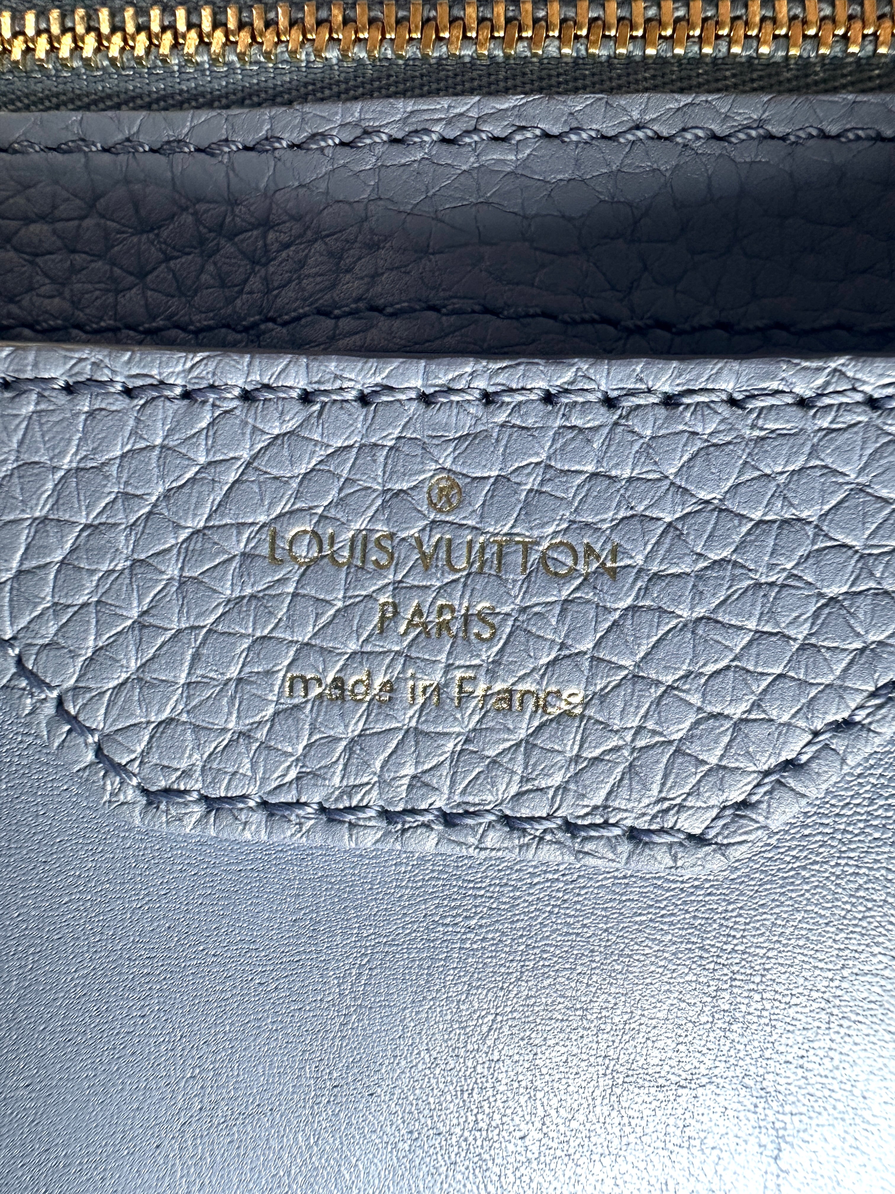 Louis Vuitton Capucines BB Blue Taurillon Leather Ruched Chouchou Handle Bag LV3374