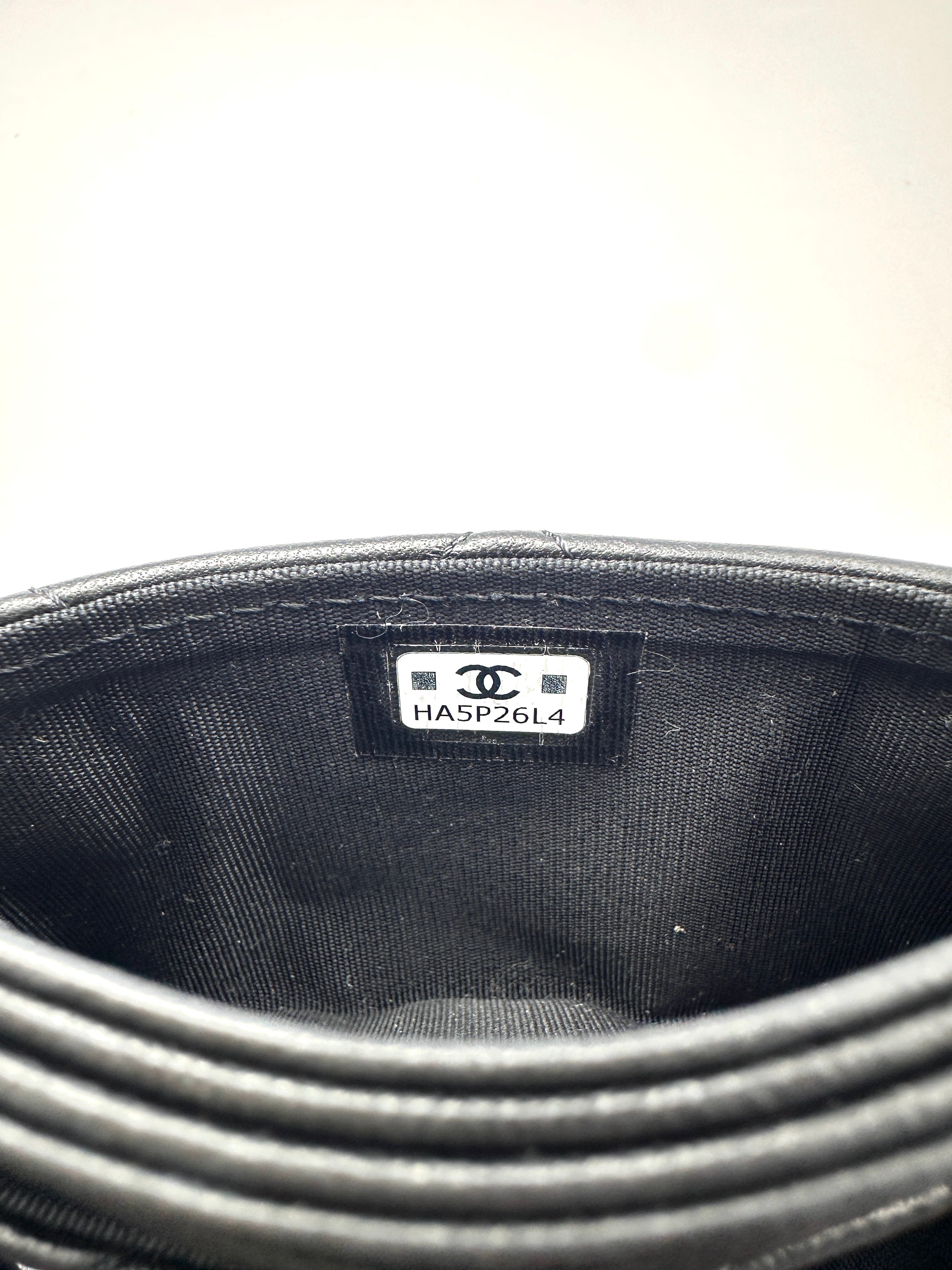 Chanel Black Quilted Leather Wallet(HA***L4) CC2604