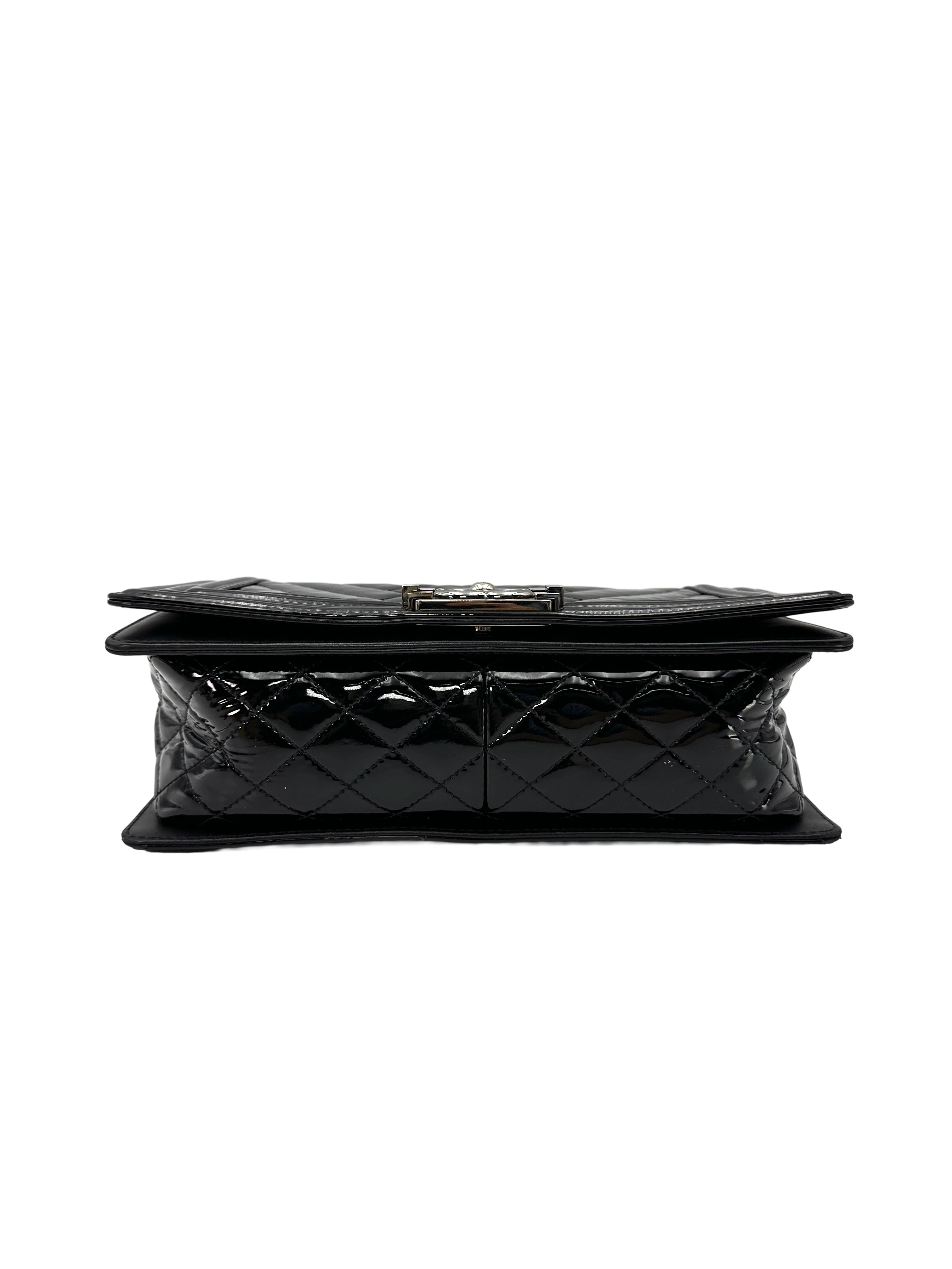 Chanel LeBoy Black Quilted Patent Leather Medium Size Flap Bag(18***65) CC2602
