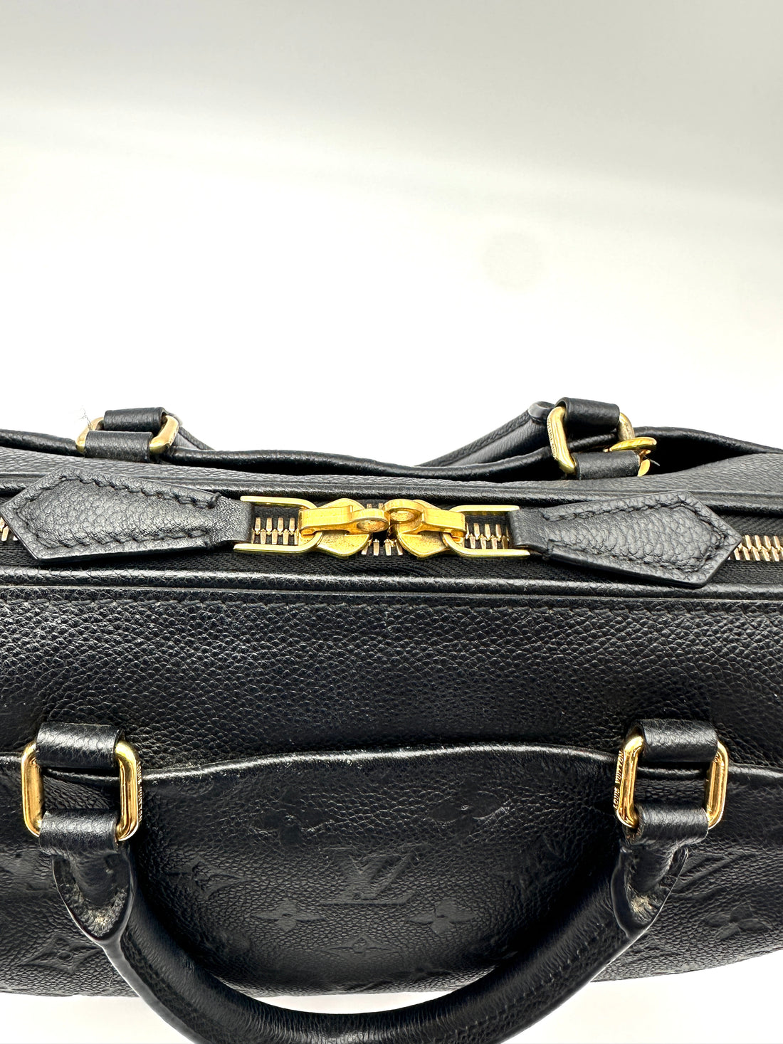 Louis Vuitton Speedy25 Black Monogram Empreinte Leather Handle Bag LV3391