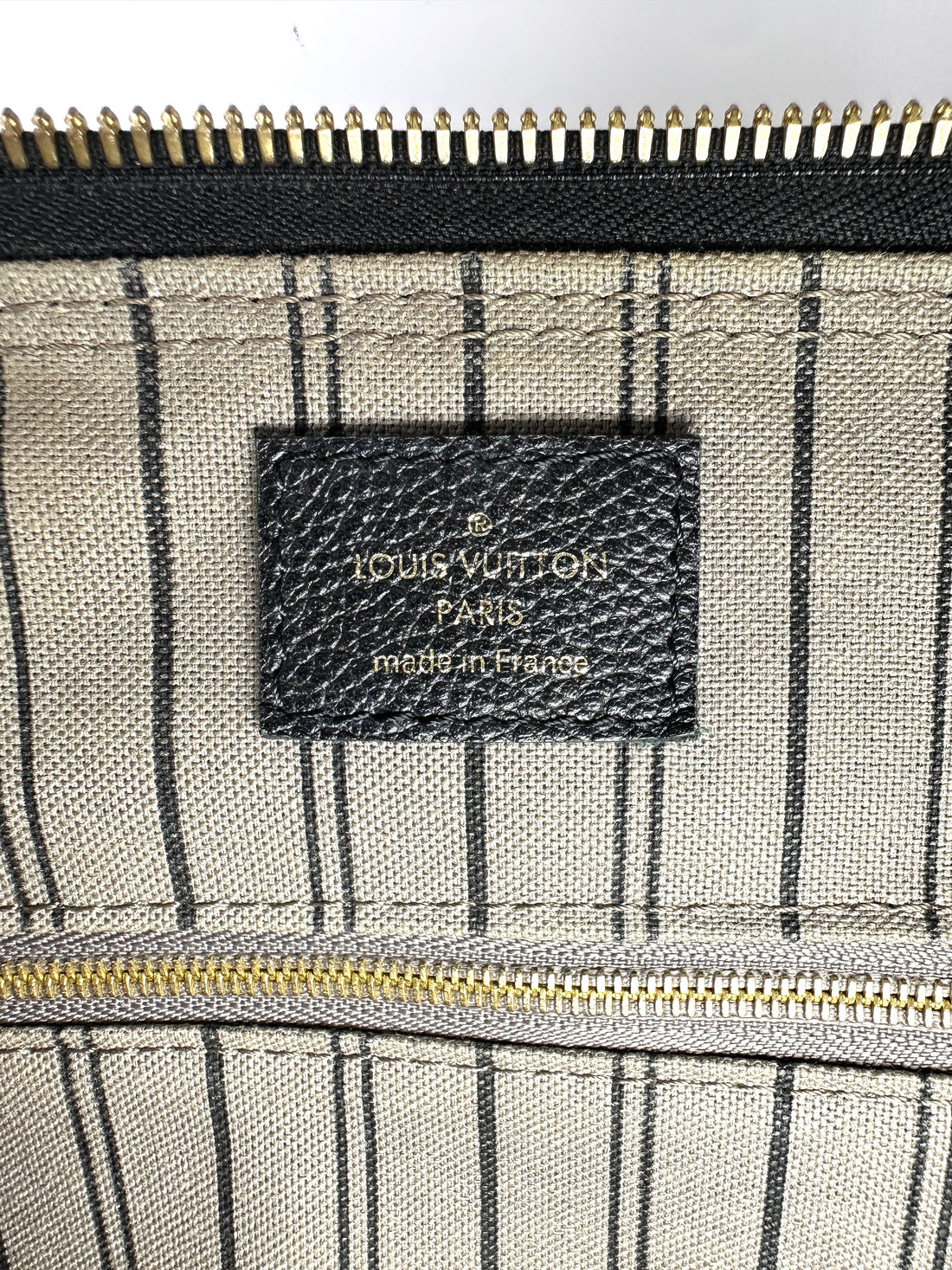 Louis Vuitton Speedy25 Black Monogram Empreinte Leather Handle Bag LV3391