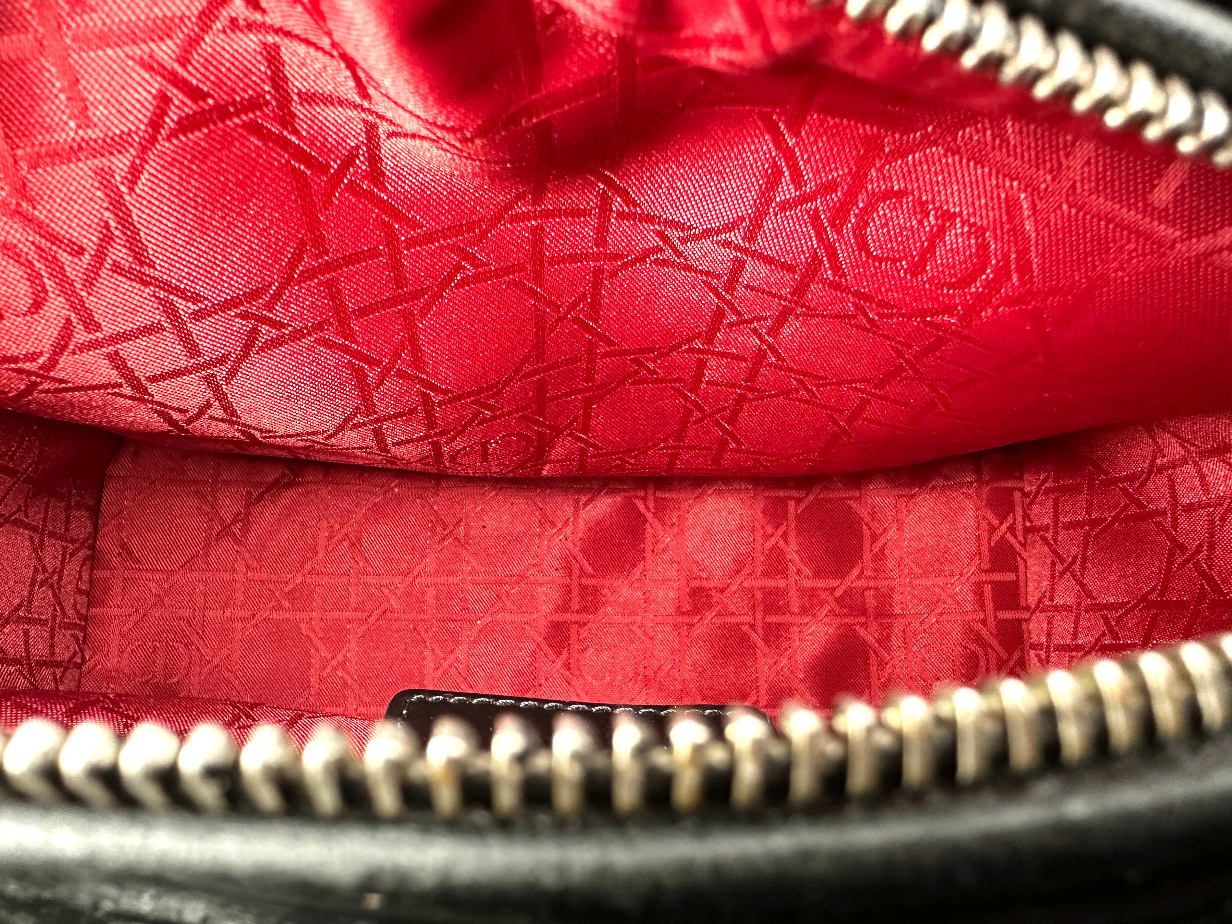 Christian Dior Lady Dior Black Cannage Patent Leather Handle Bag DR955