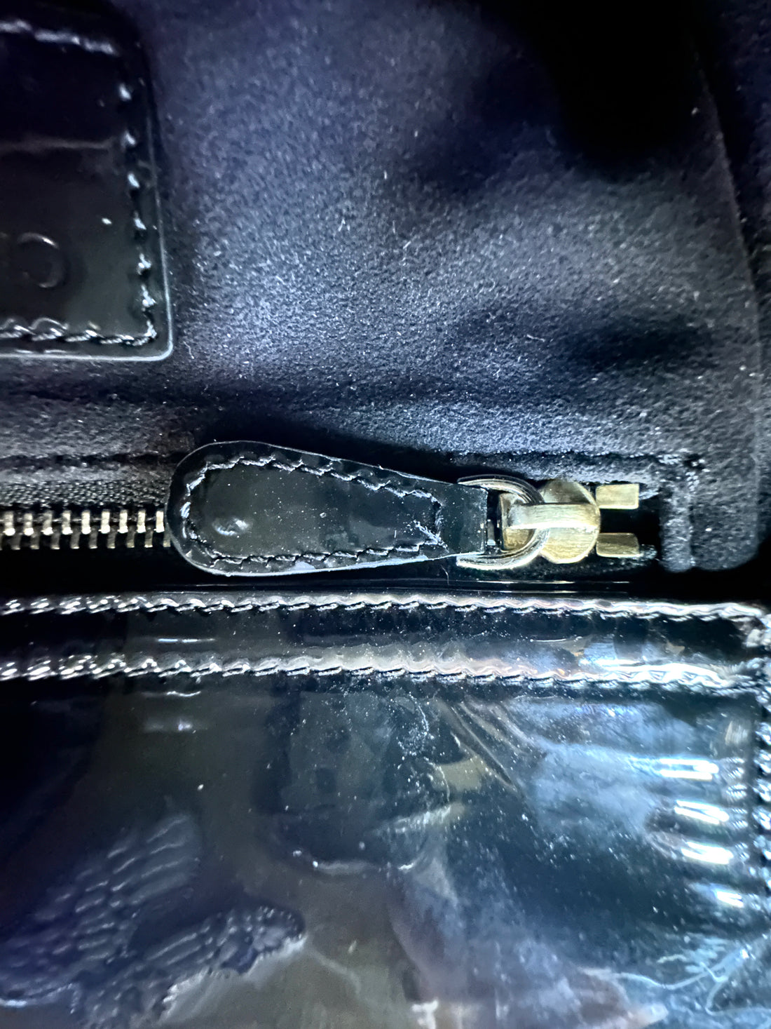 Christian Dior Lady Dior Black Cannage Patent Leather Handle Bag DR953