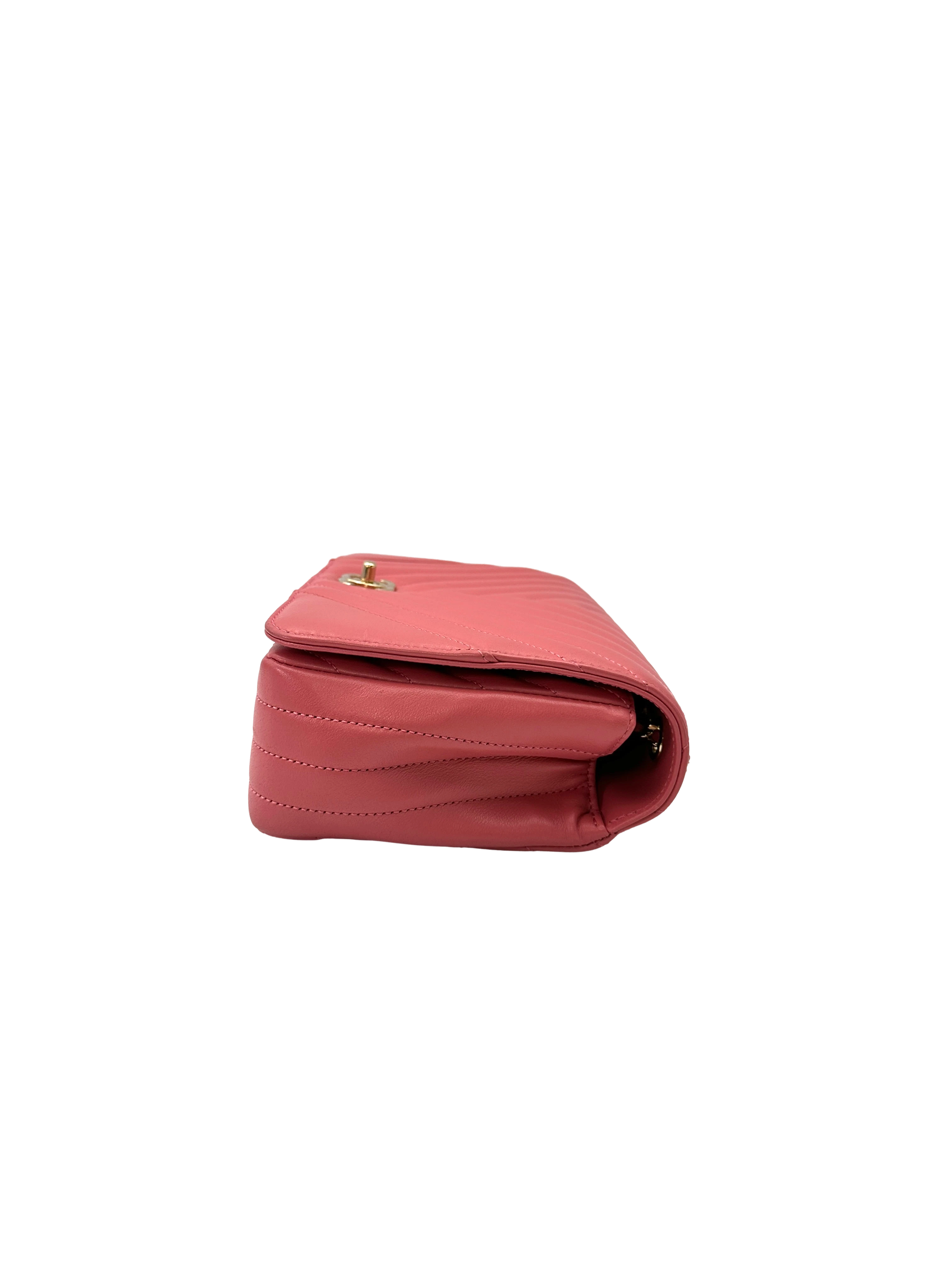 Chanel Classic Flap Pink Chervon Quilted Leather Mini Shoulder Bag(28***39) CC2613