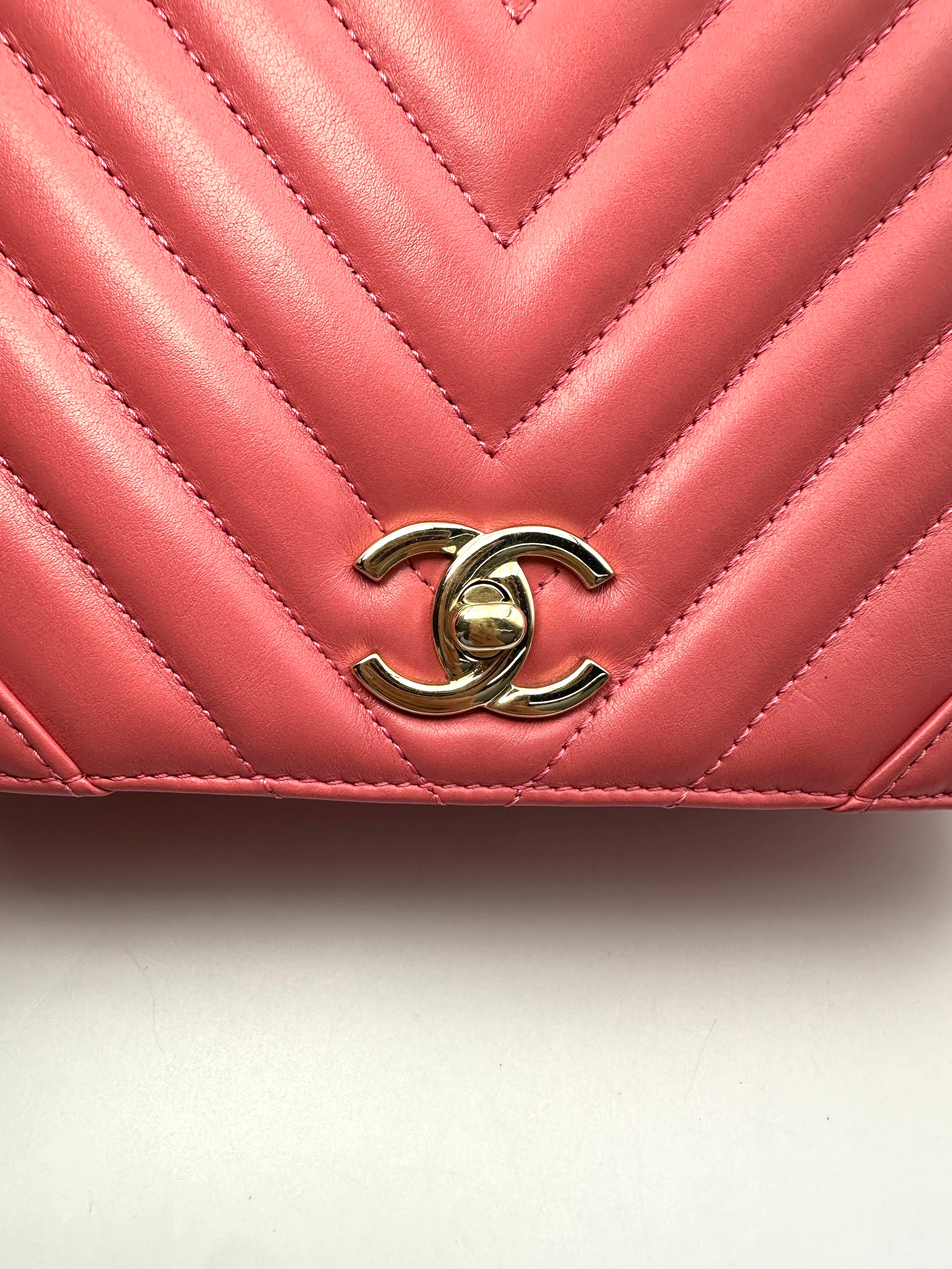 Chanel Classic Flap Pink Chervon Quilted Leather Mini Shoulder Bag(28***39) CC2613