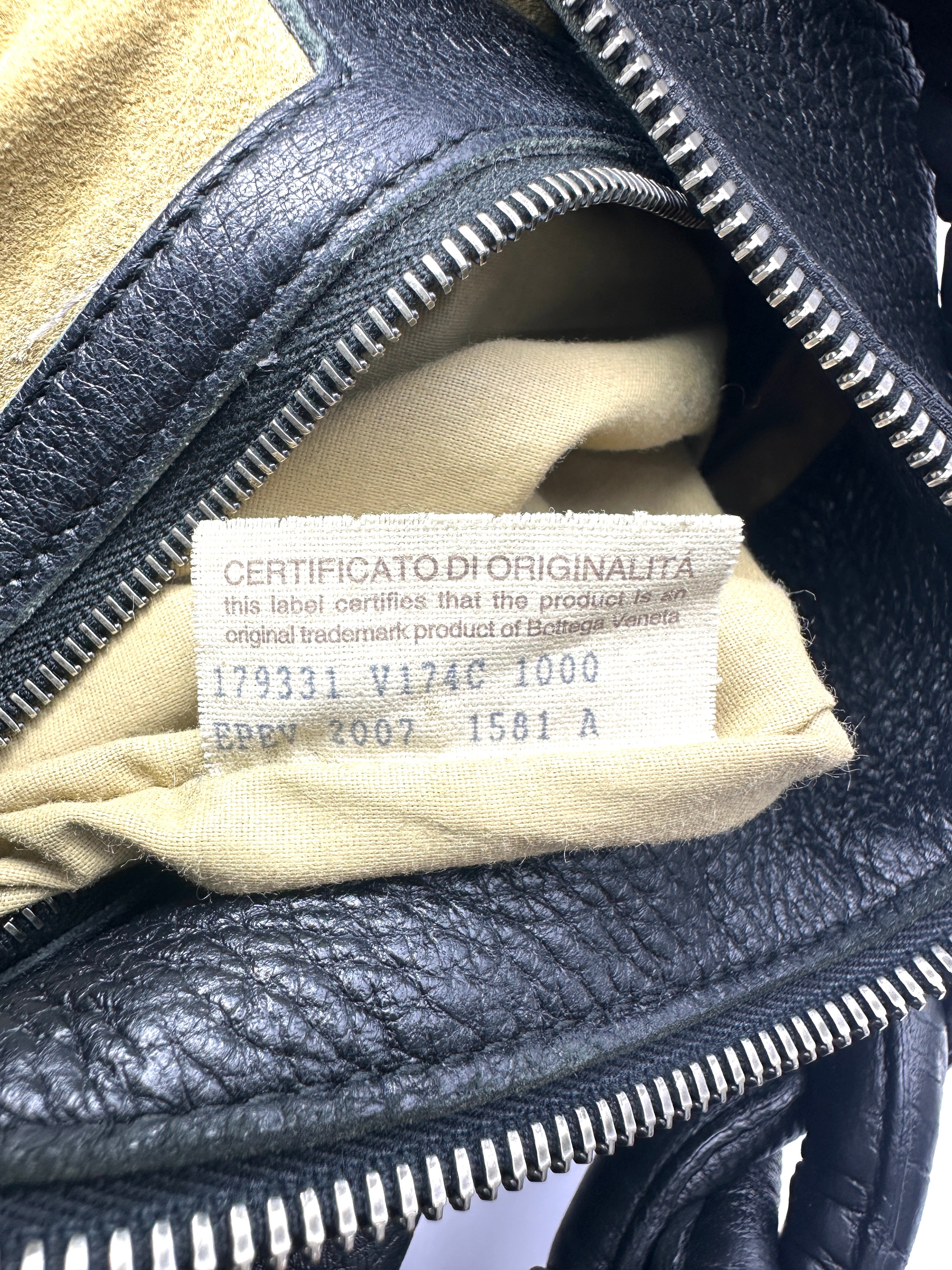 Bottega Veneta Black Intrecciato Leather Hobo Bag BV151