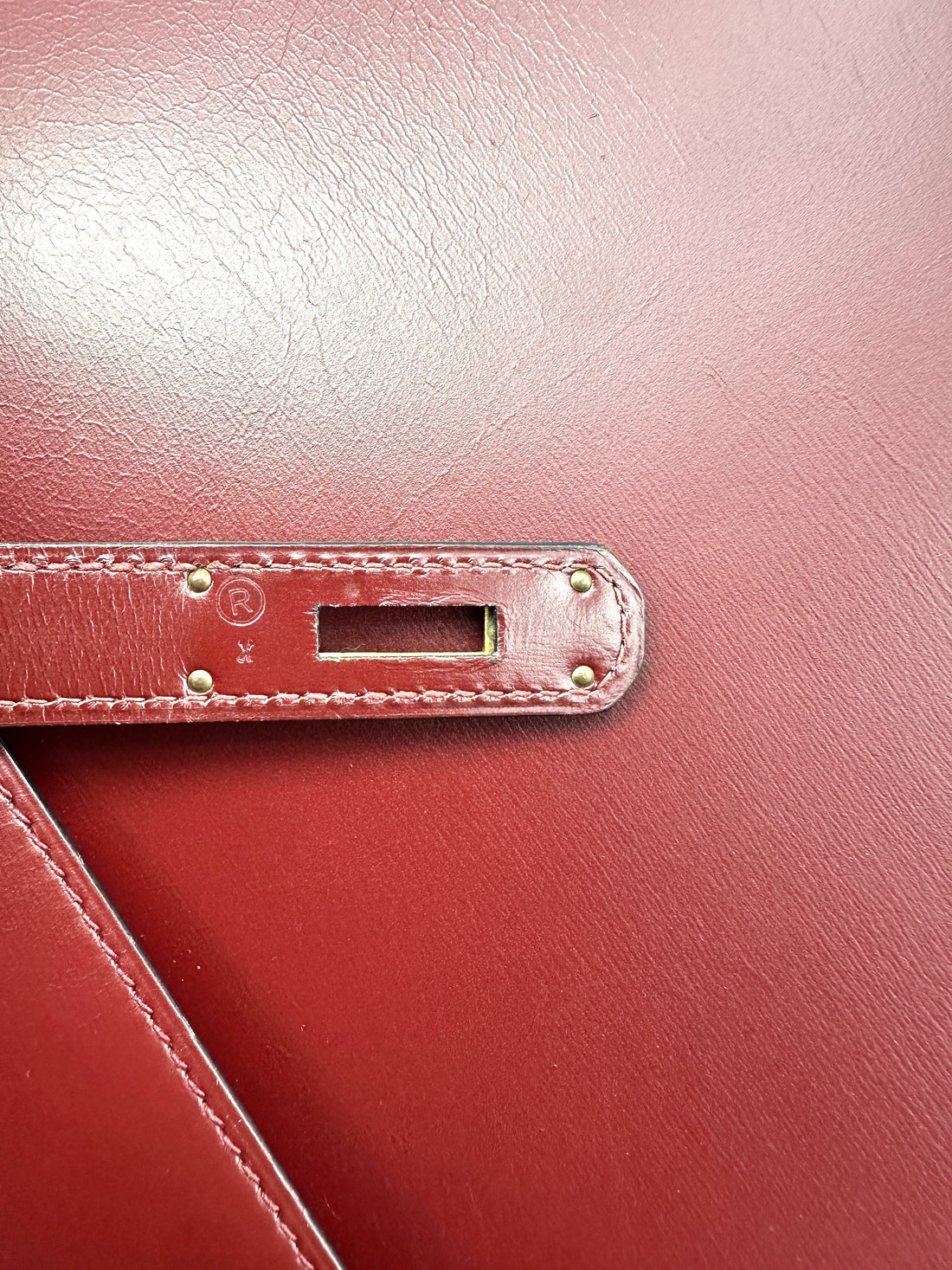 Hermes Kelly32 Dark Red Leather Handle Bag With Gold Hardware HR192