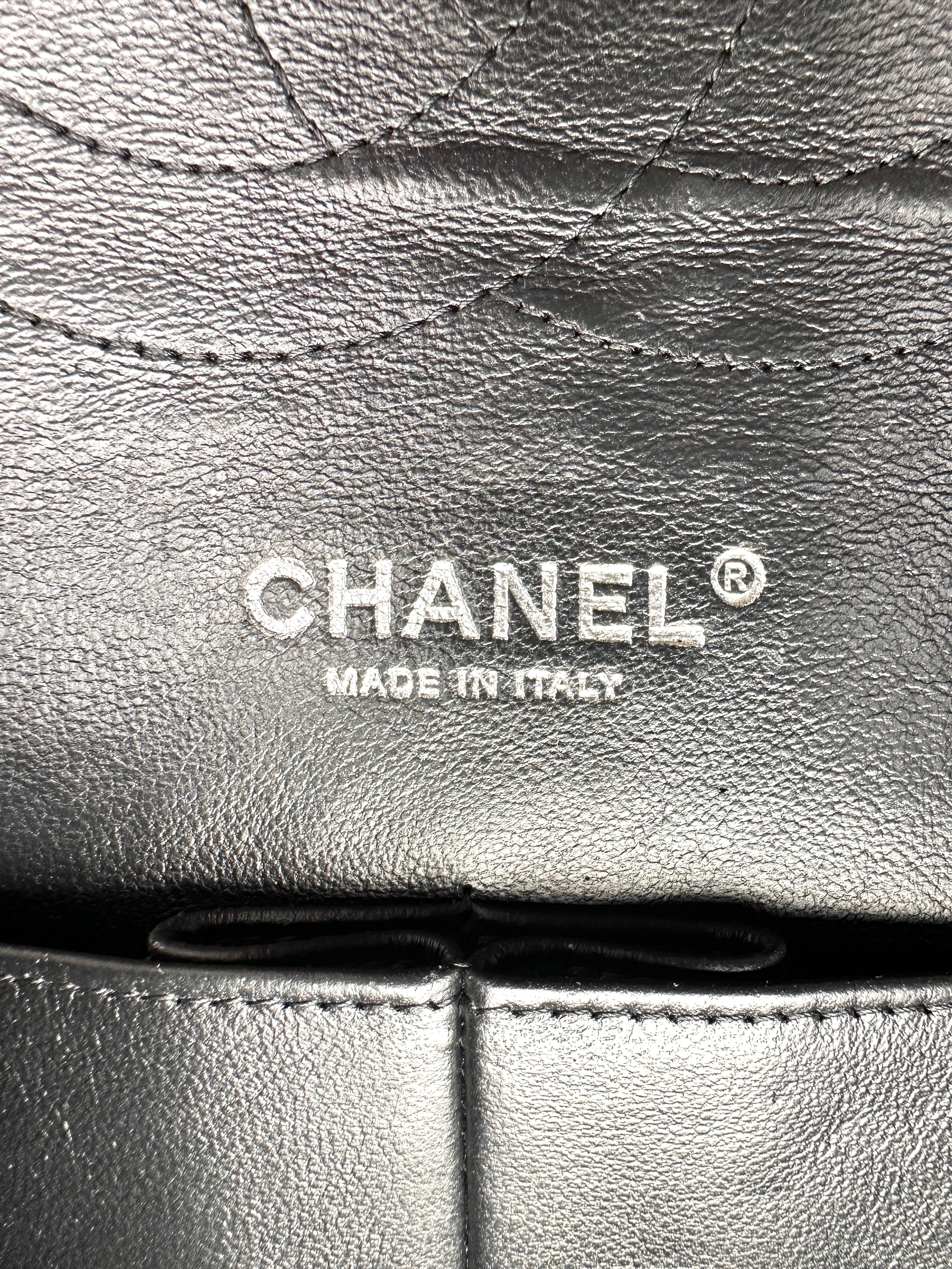 Chanel Classic Flap Black Quilted Patent Leather Jumbo Shoulder Bag(15***73) CC2619