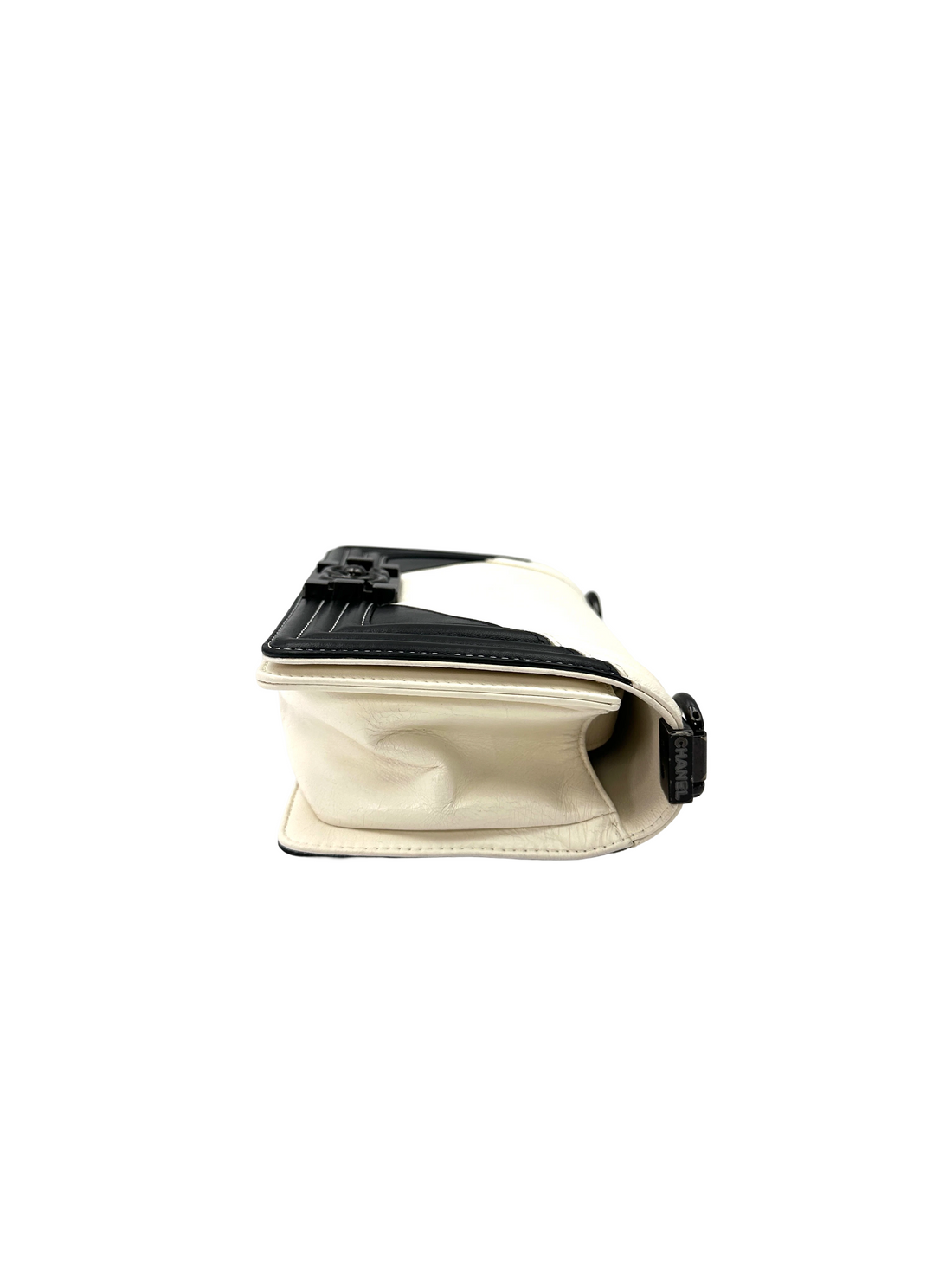 Chanel LeBoy Black/White Quilted Leather Flap Bag With Black Buckle(24***47) CC2614