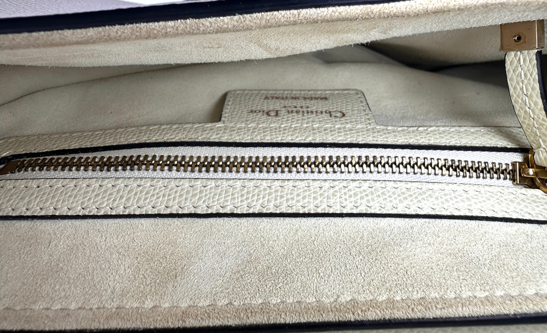 Christian Dior White Leather Medium Size Saddle Bag DR957