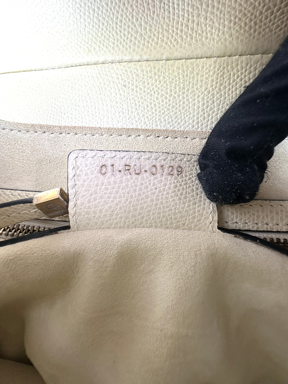 Christian Dior White Leather Medium Size Saddle Bag DR957